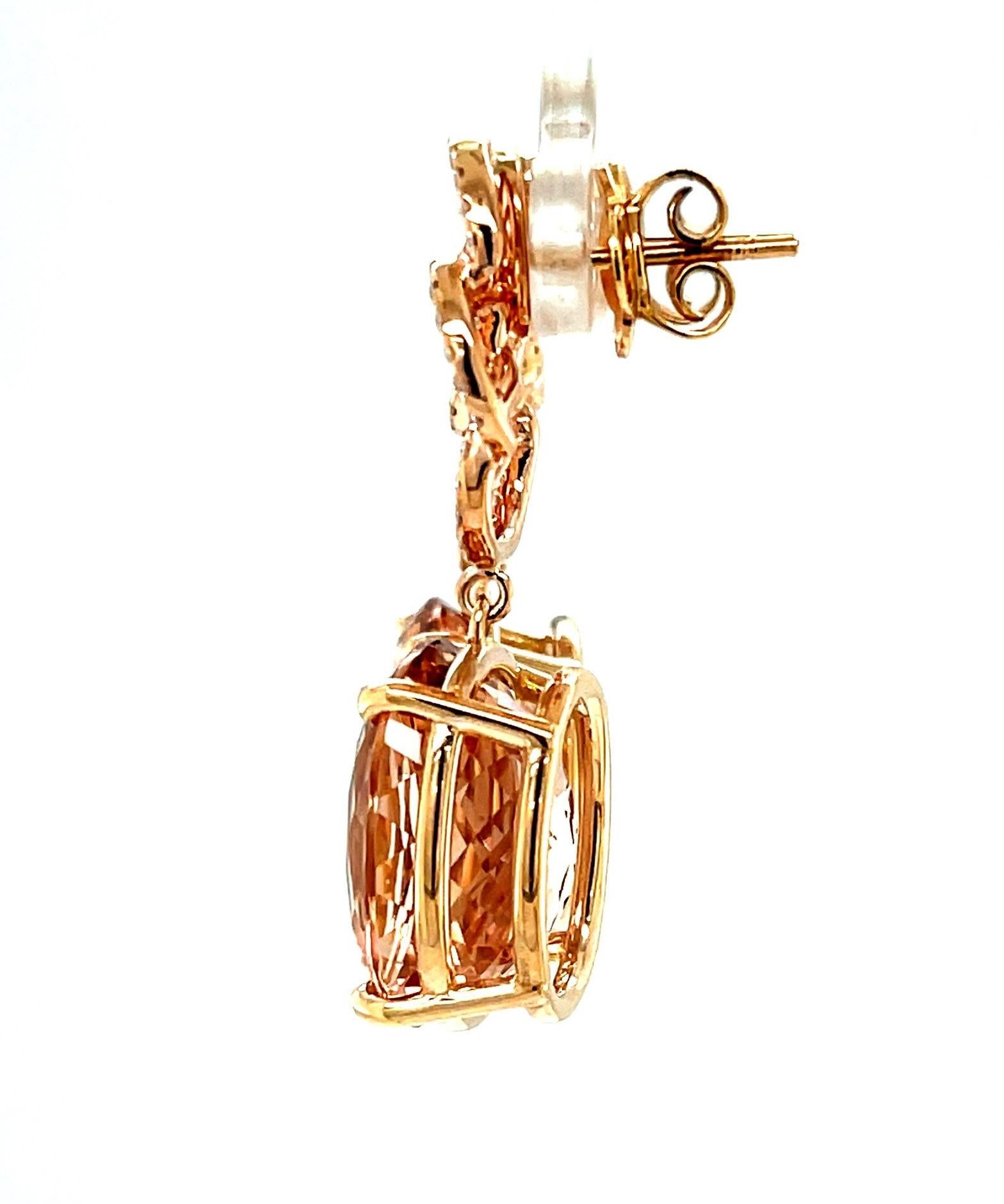 Pendientes Colgantes de Morganita y Diamantes en Oro Rosa de 18k, 23,49 Quilates Totales en venta 3