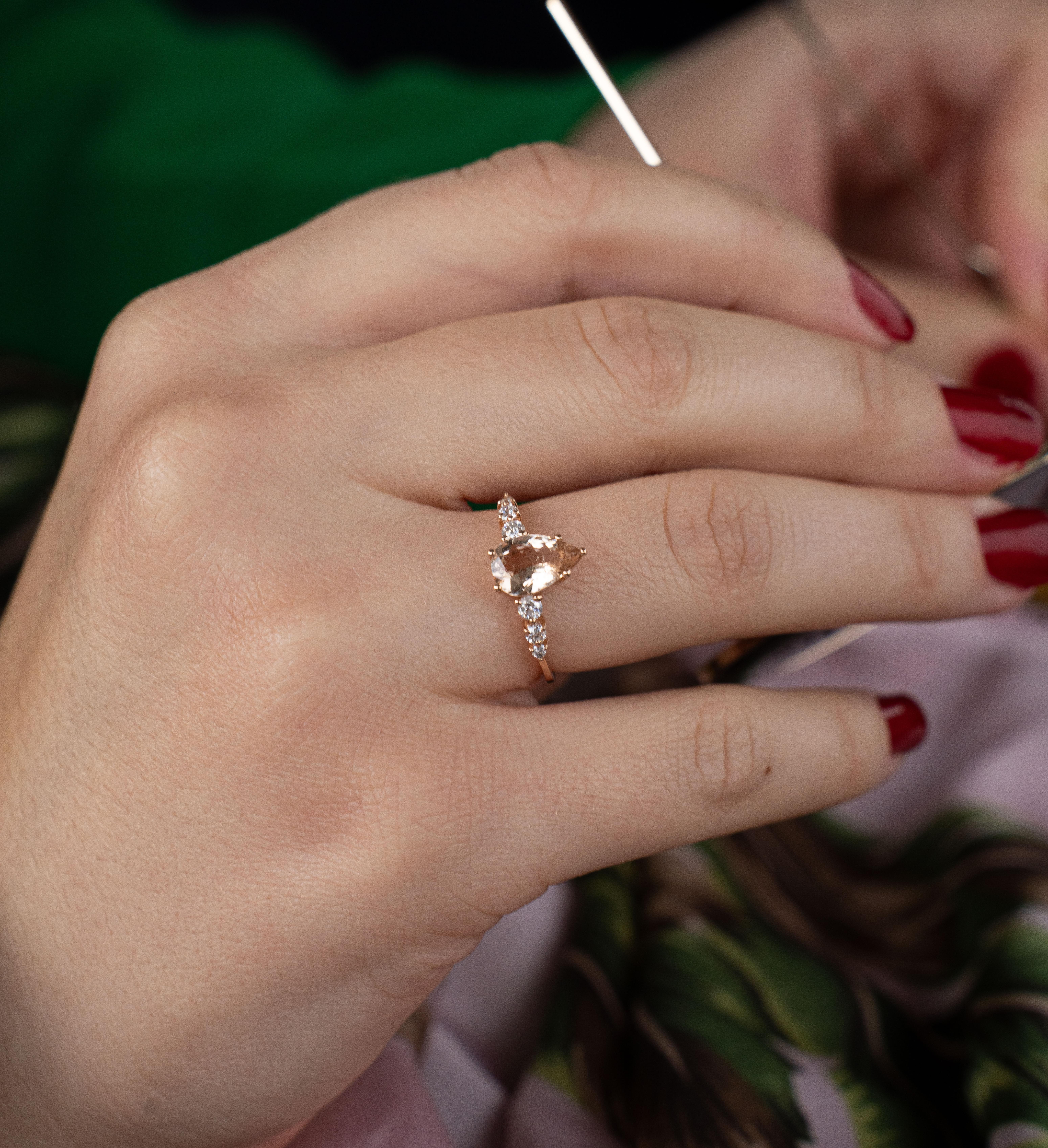 Im Angebot: Verlobungsring mit Morganit und Diamant () 5