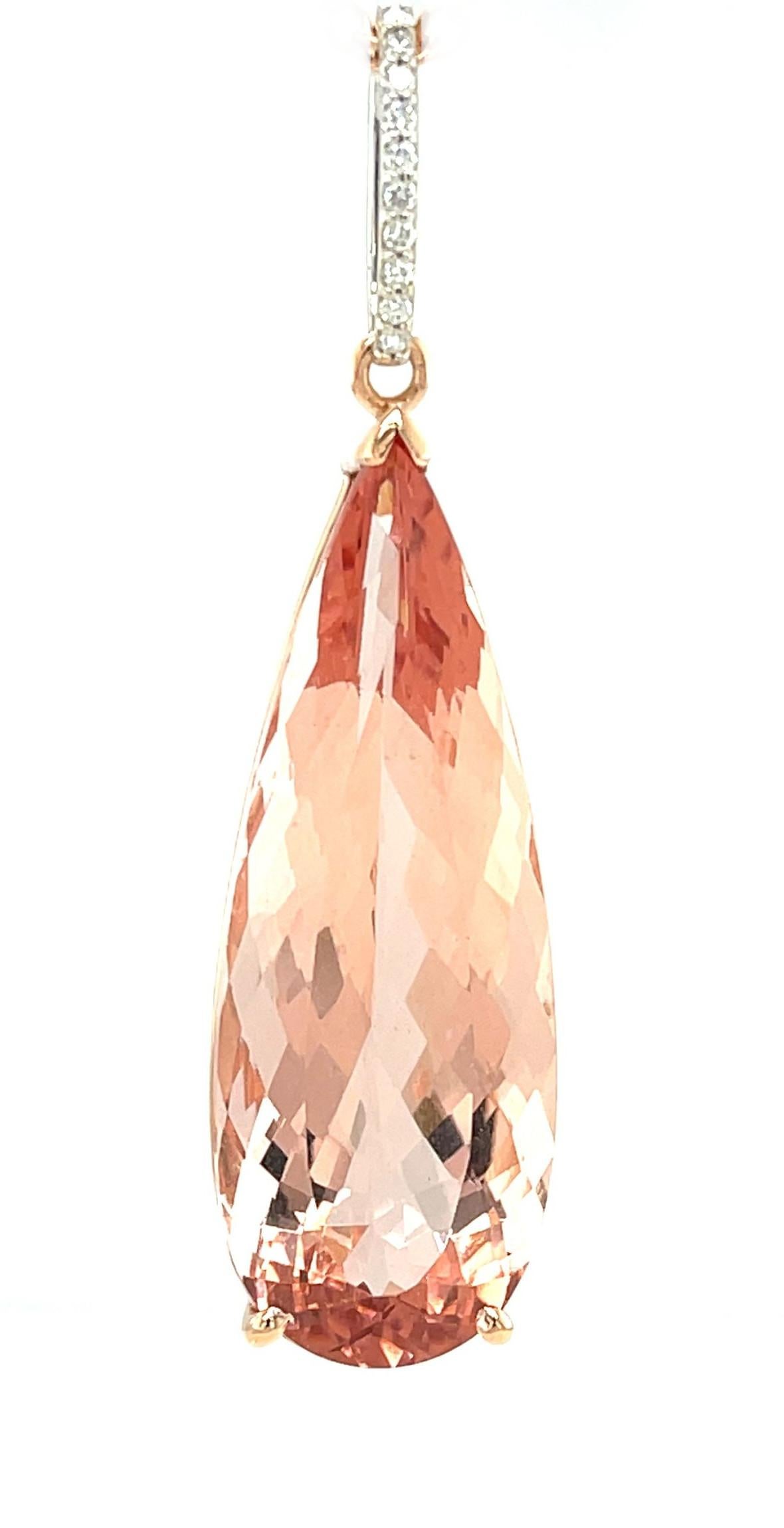 Collana con pendente di Morganite e diamanti, 28,63 carati in oro rosa e bianco in vendita 1