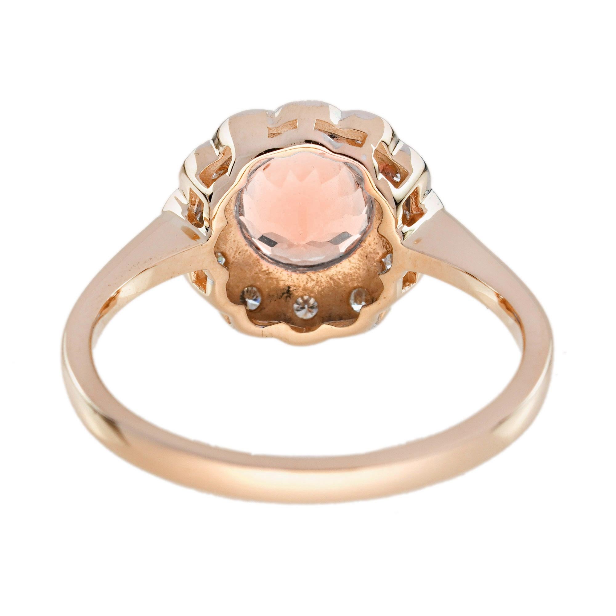 Morganite and Diamond Vintage Style Floral Halo Ring in 14K Rose Gold In New Condition For Sale In Bangkok, TH