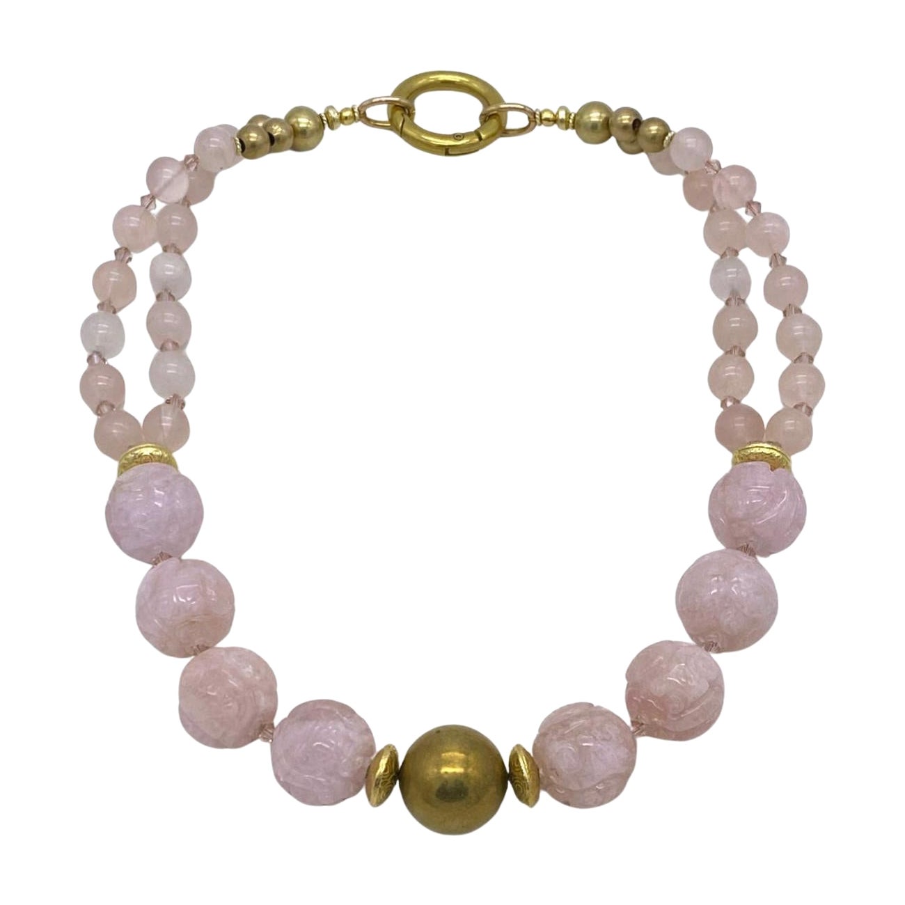 Donna Collana in Morganite con motivi di lunga vita intagliati in vendita