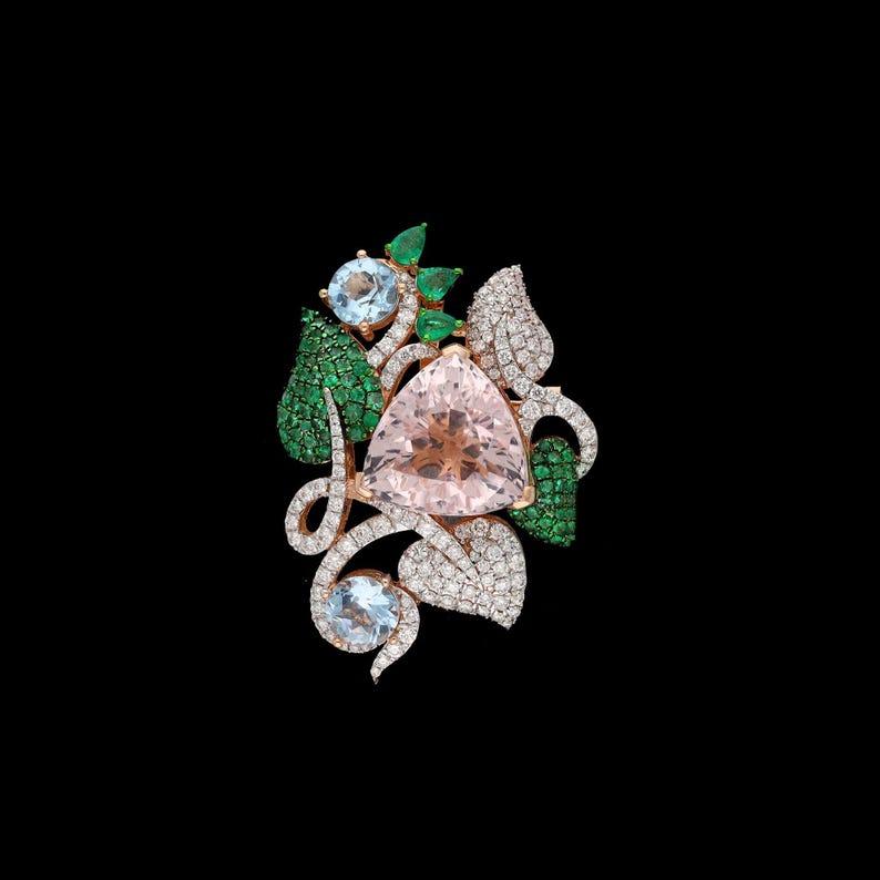 Morganit Brosche 18k Gold Anhänger /Natürlicher Edelstein Diamant / Smaragd Brosche (Zeitgenössisch) im Angebot