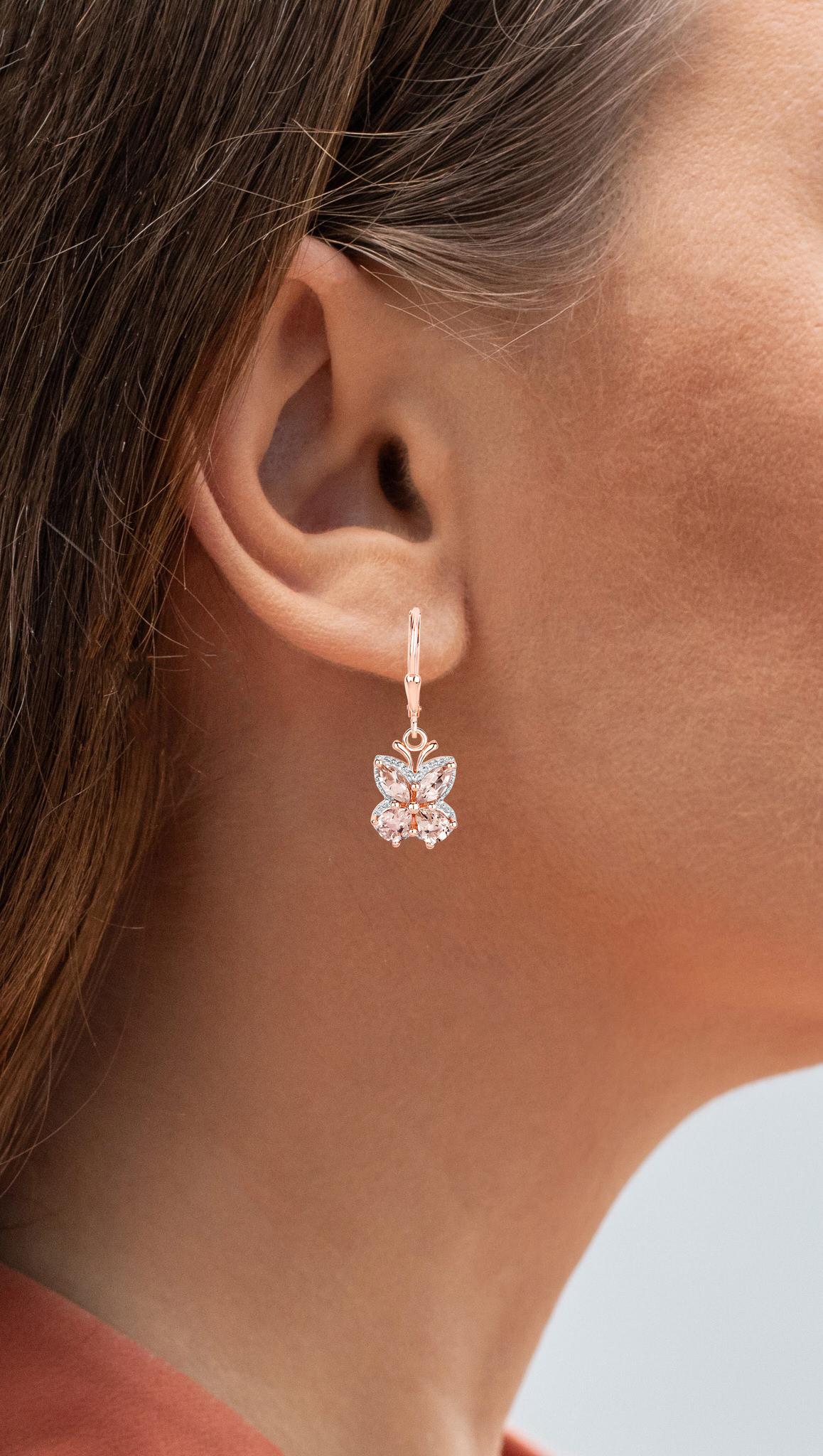It comes with the Gemological Appraisal by GIA GG/AJP
All gemstones are natural
8 Morganite = 1.87 Carats
Metal: 18K Rose Gold Plated Sterling Silver
Dimensions: 29 x 10 mm