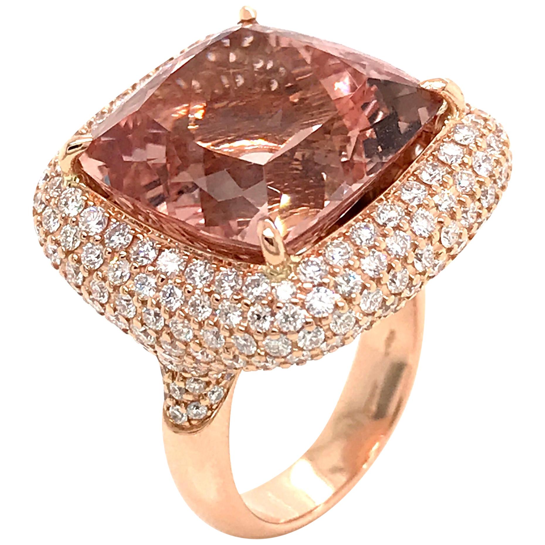 Morganite Cushion Shape and Diamonds Color G on Rose Gold 18 Karat Cocktail Ring