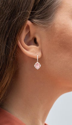 Pendientes Colgantes Morganita Engaste Diamante 5.58 Quilates Oro Rosa 14K