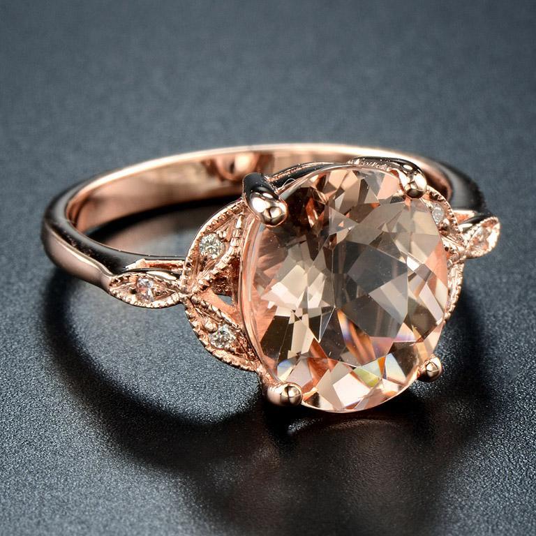 For Sale:  Oval Morganite and Diamond Solitaire Ring in 18K Rose Gold 3