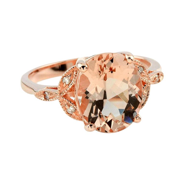 Oval Morganite and Diamond Solitaire Ring in 18K Rose Gold