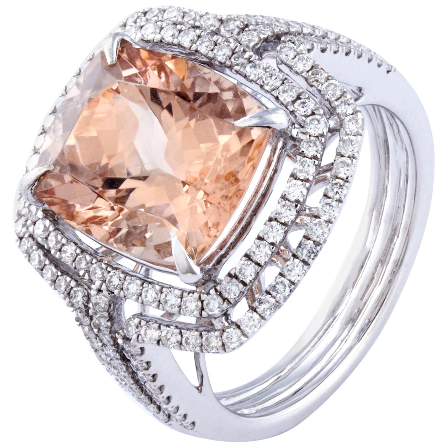 Morganite Diamond Fashion Ring Set in 18 Karat White Gold 'VS/G Diamonds' For Sale