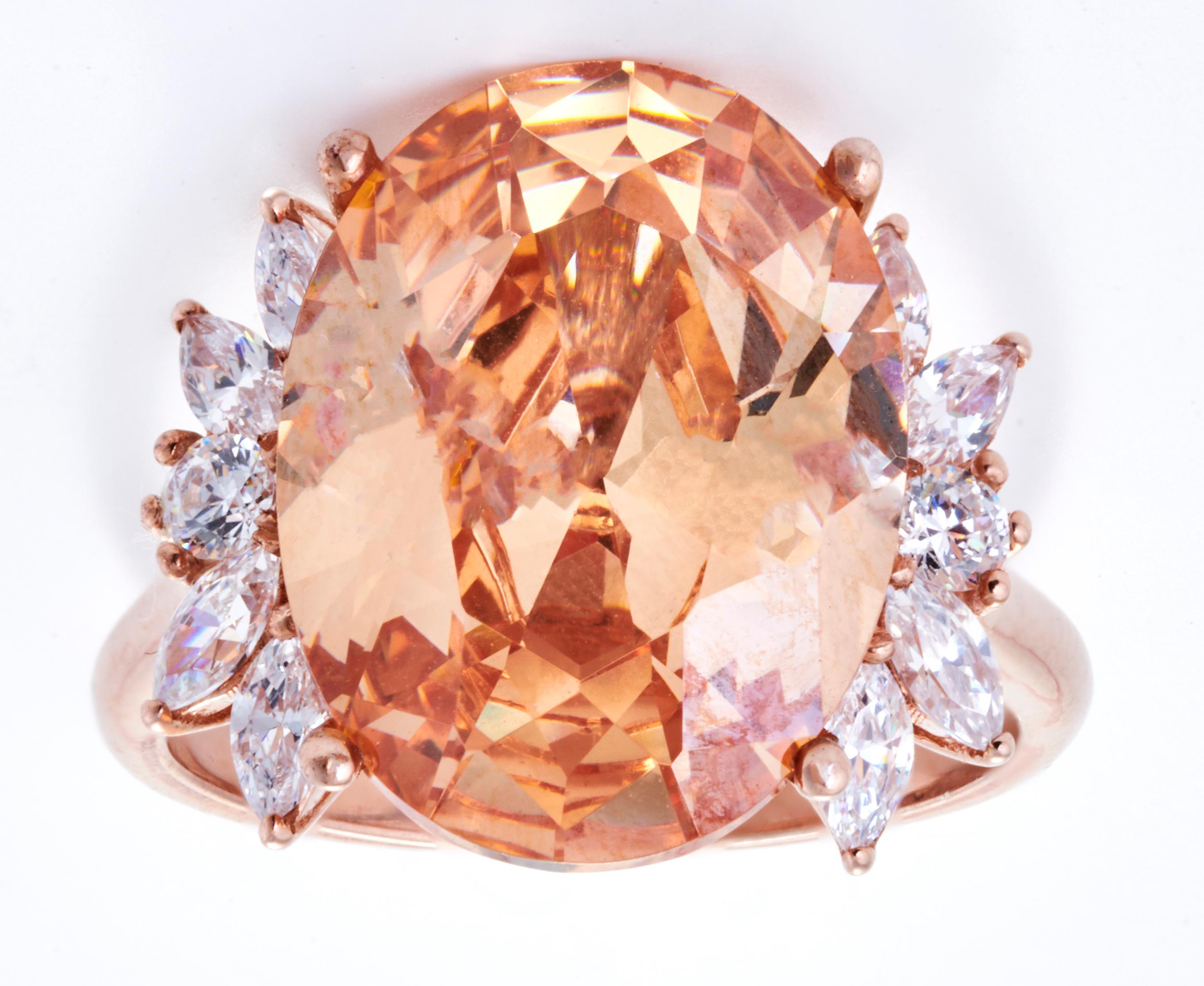 Morganite Diamond Fashion Ring Set in 18 Karat Rose Gold 'VS/G Diamonds' In New Condition For Sale In Mumbai, IN
