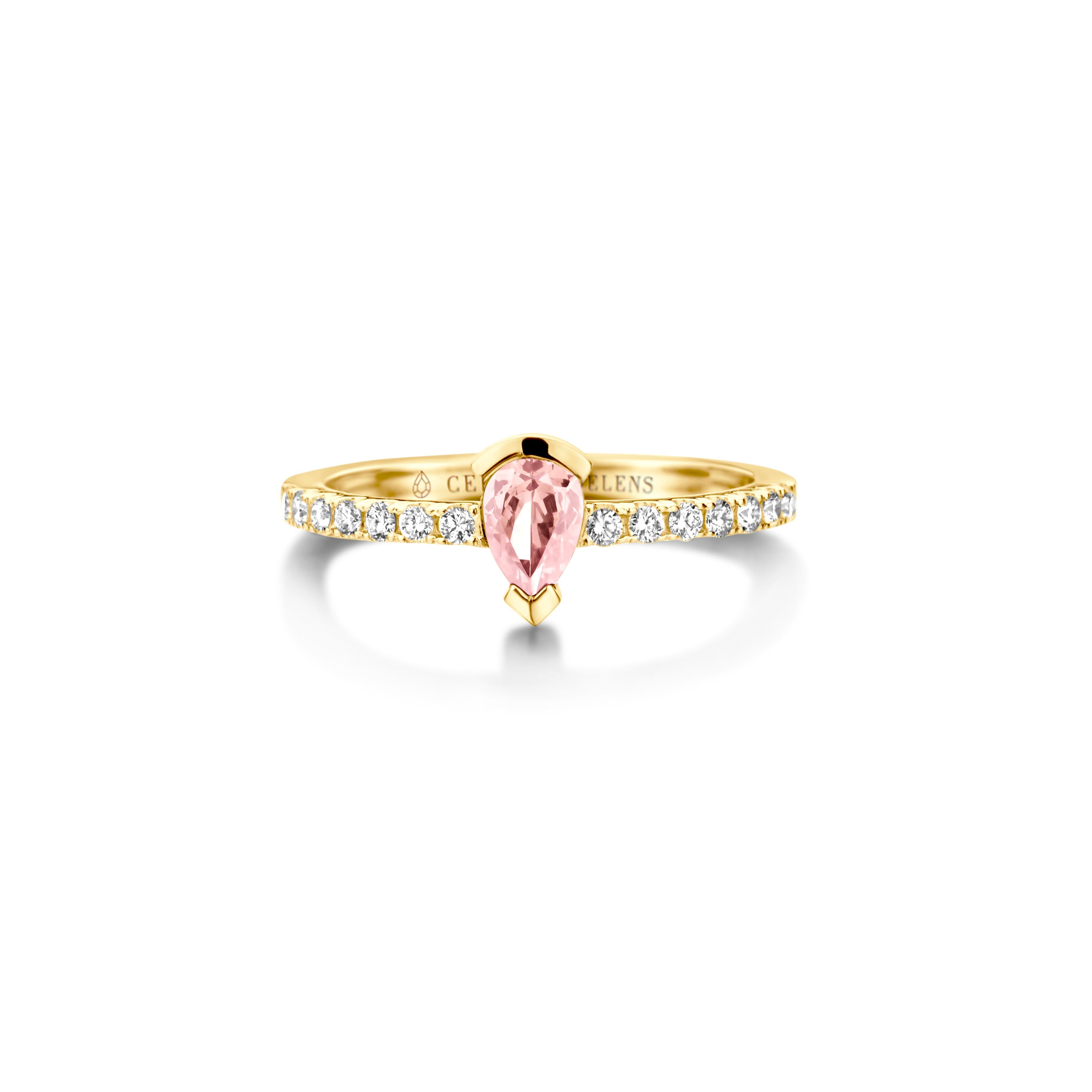 Adeline Straight ring in 18Kt white gold set with a pear-shaped morganite and 0,24 Ct of white brilliant cut diamonds - VS F quality. Also, available in yellow gold and white gold. Celine Roelens, a goldsmith and gemologist, is specialized in
