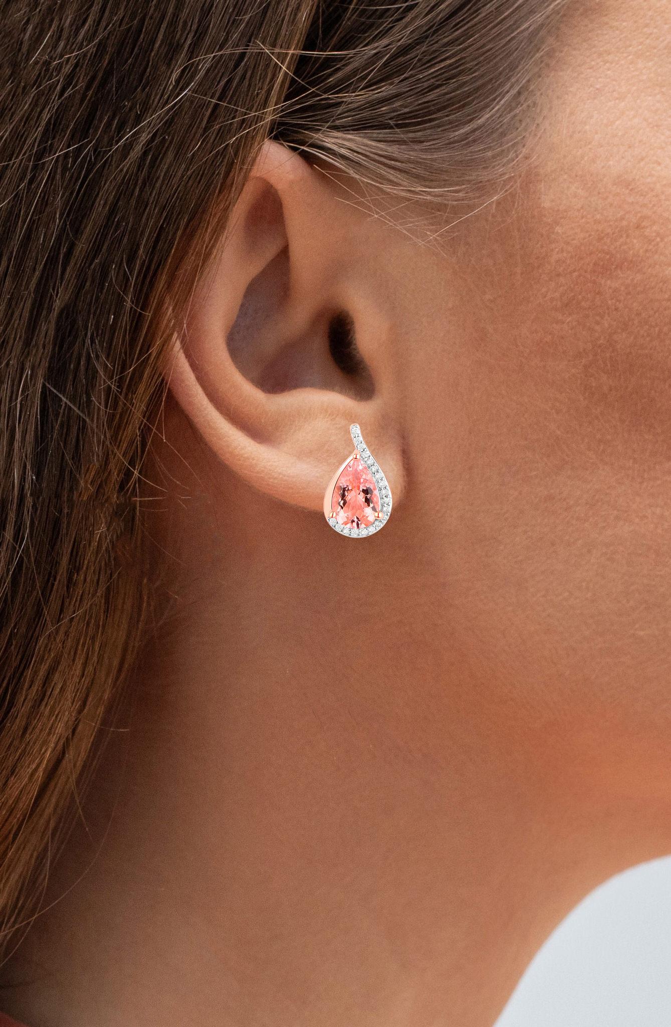 Contemporain Boucles d'oreilles Morganite diamants 2,42 carats or rose 14 carats en vente