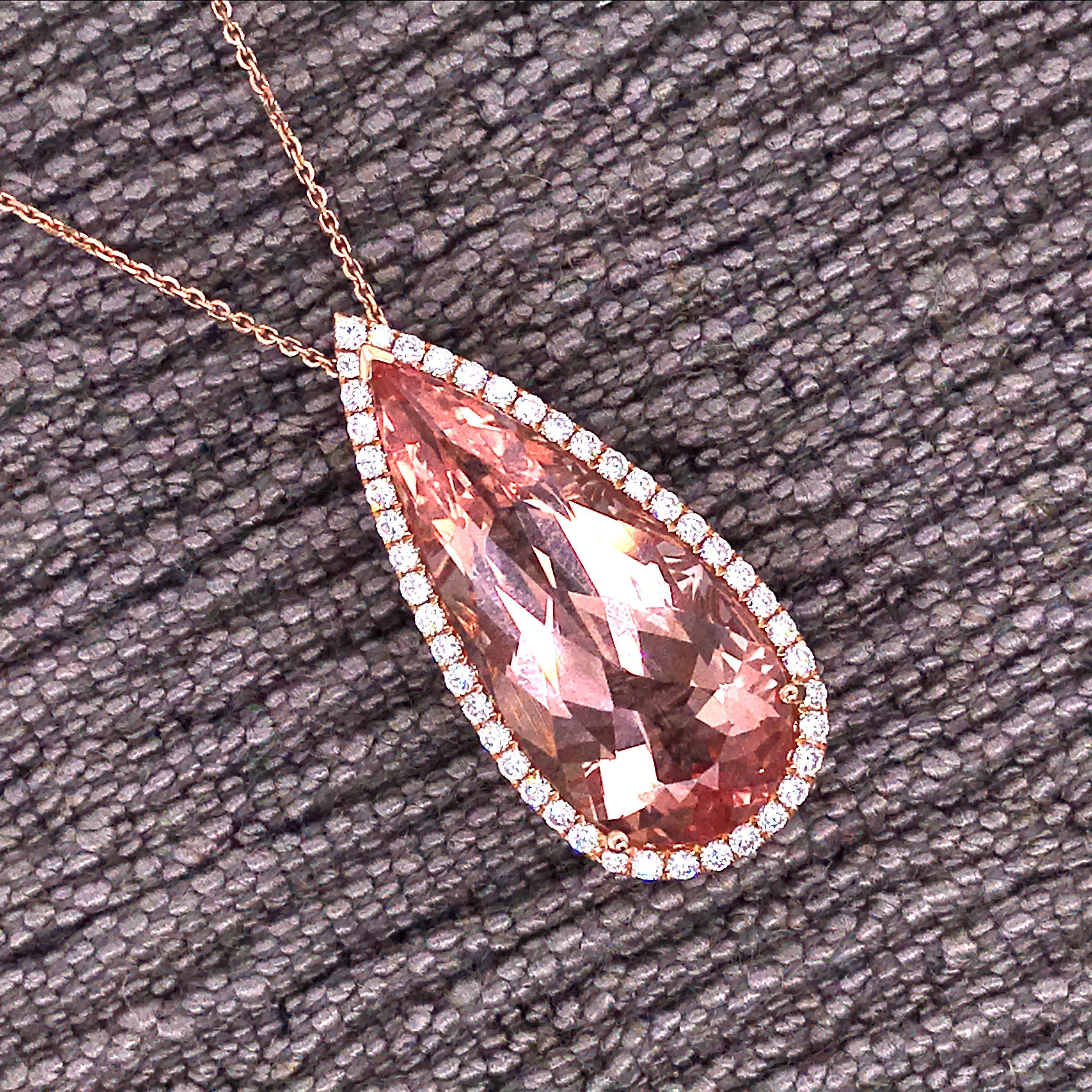 Morganite Pear Shape with Diamond on Pendant Necklaces Rose Gold 18 Karat 4
