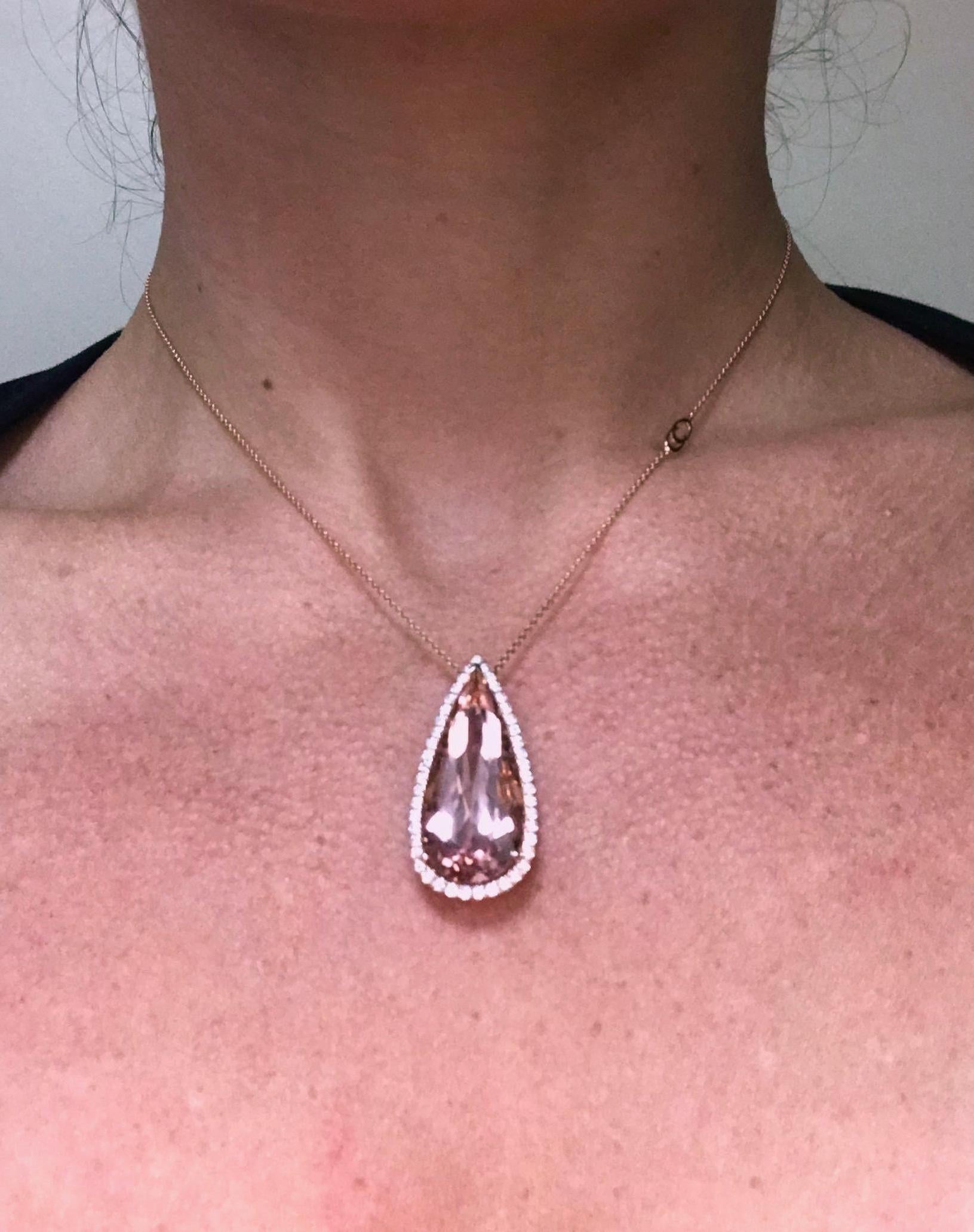Morganite Pear Shape with Diamond on Pendant Necklaces Rose Gold 18 Karat 6