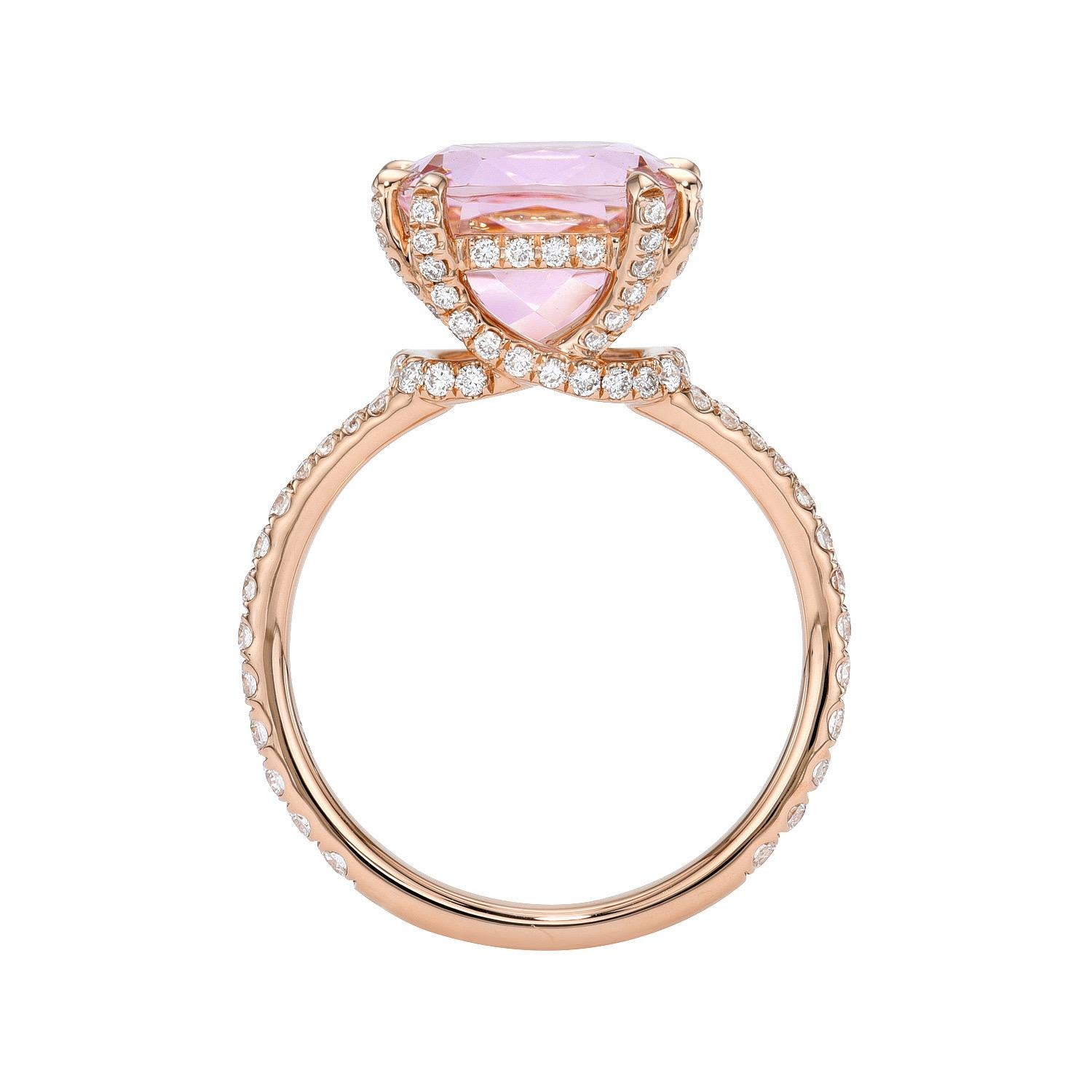 Cushion Cut Morganite Ring 3.90 Carat Cushion For Sale