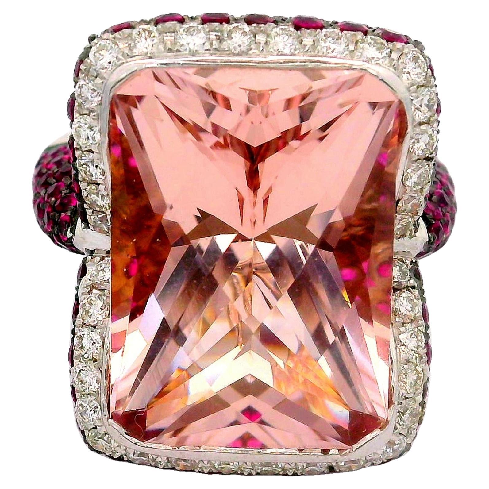 Anello da cocktail con rubino e diamante in oro bianco 18 ct. in vendita