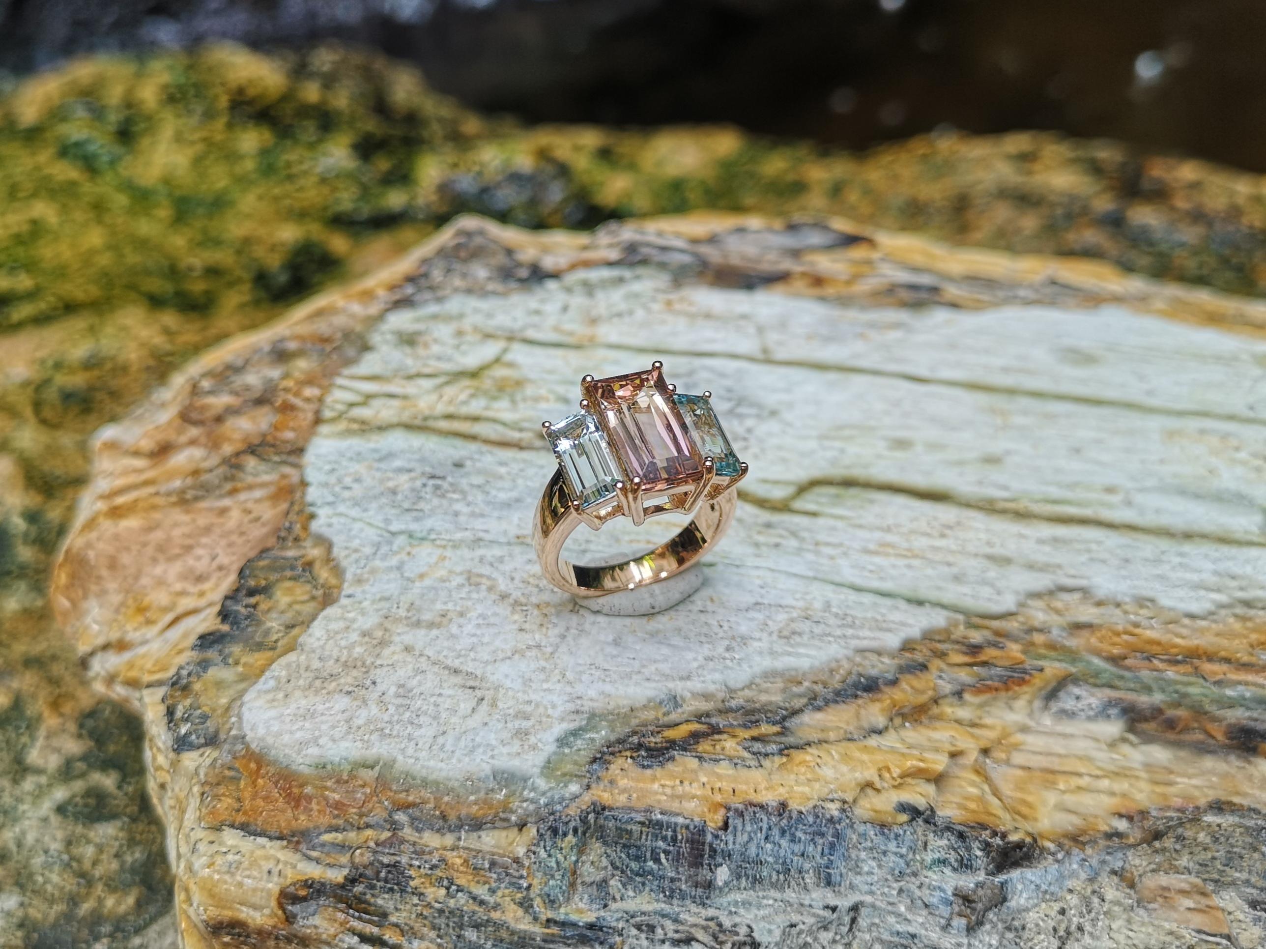 Morganite with Aquamarine Ring Set in 18 Karat Rose Gold Settings For Sale 5