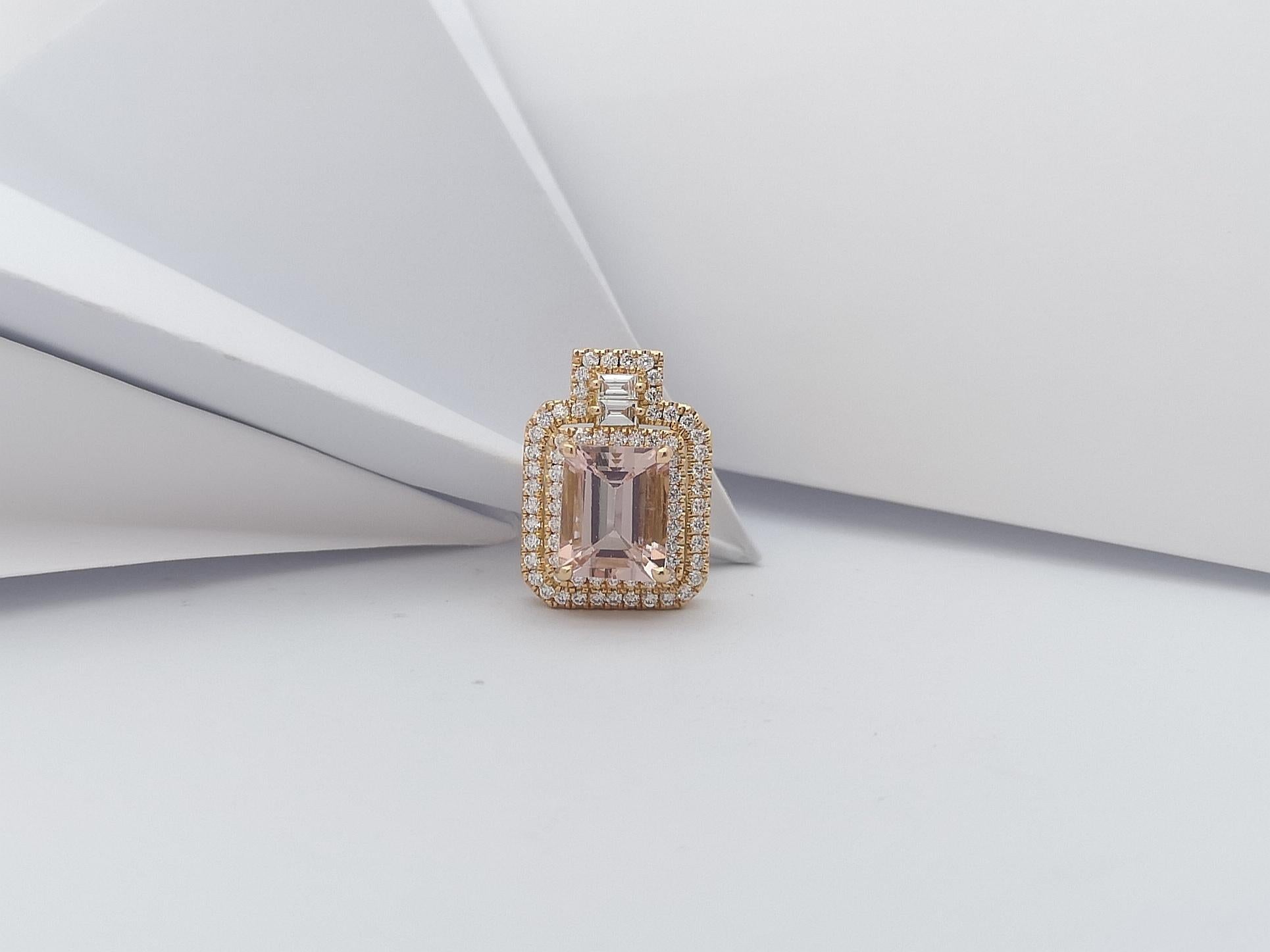 Ciondolo con Morganite e diamanti incastonati in oro rosa 18 carati In condizioni Nuovo in vendita a Bangkok, TH