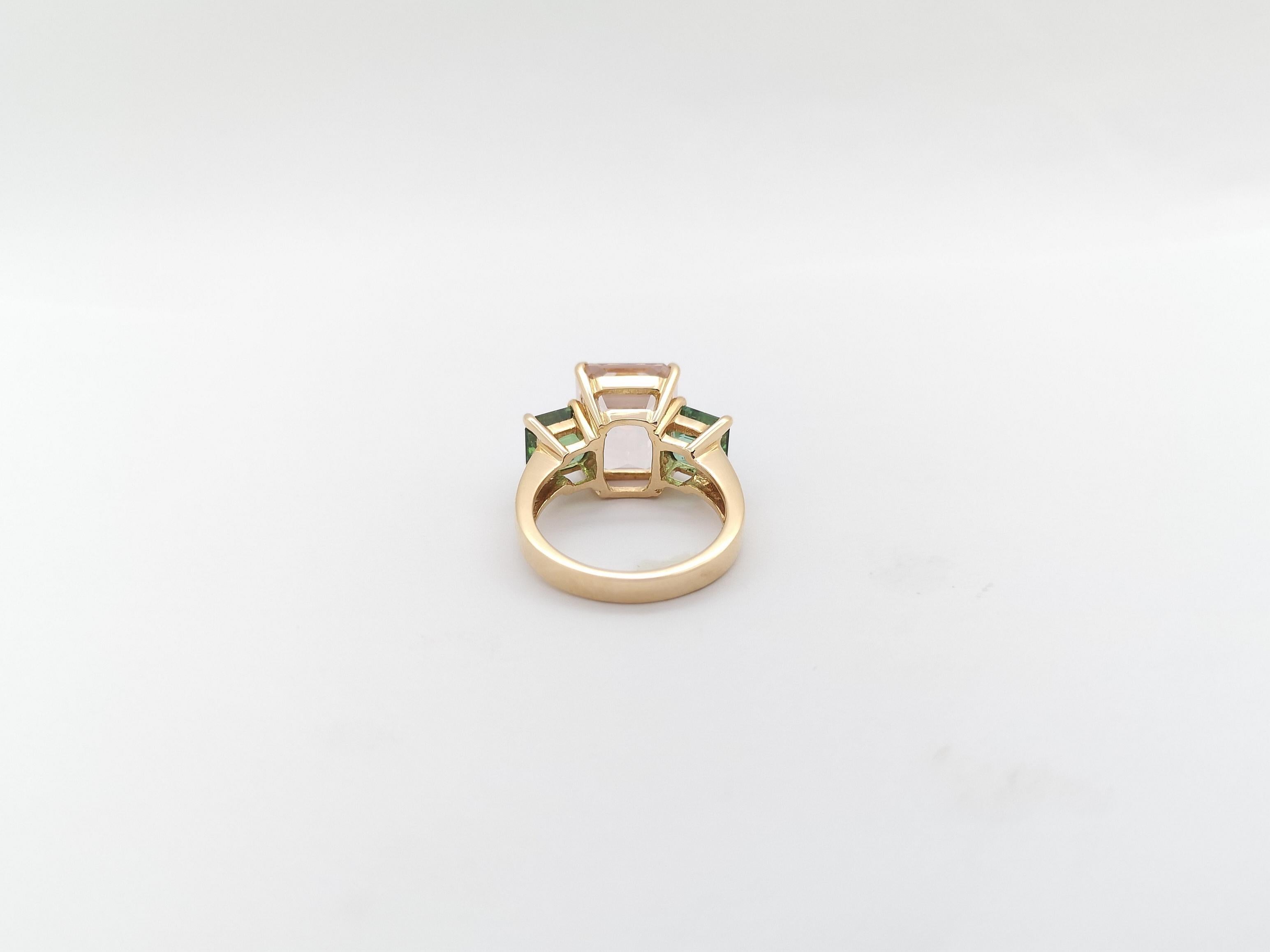 Morganite with Green Tourmaline Ring set in 18K Rose Gold Settings For Sale 2
