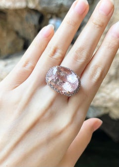 Morganite with Pink Sapphire and Blue Sapphire Ring set in 18K Rose Gold Setting