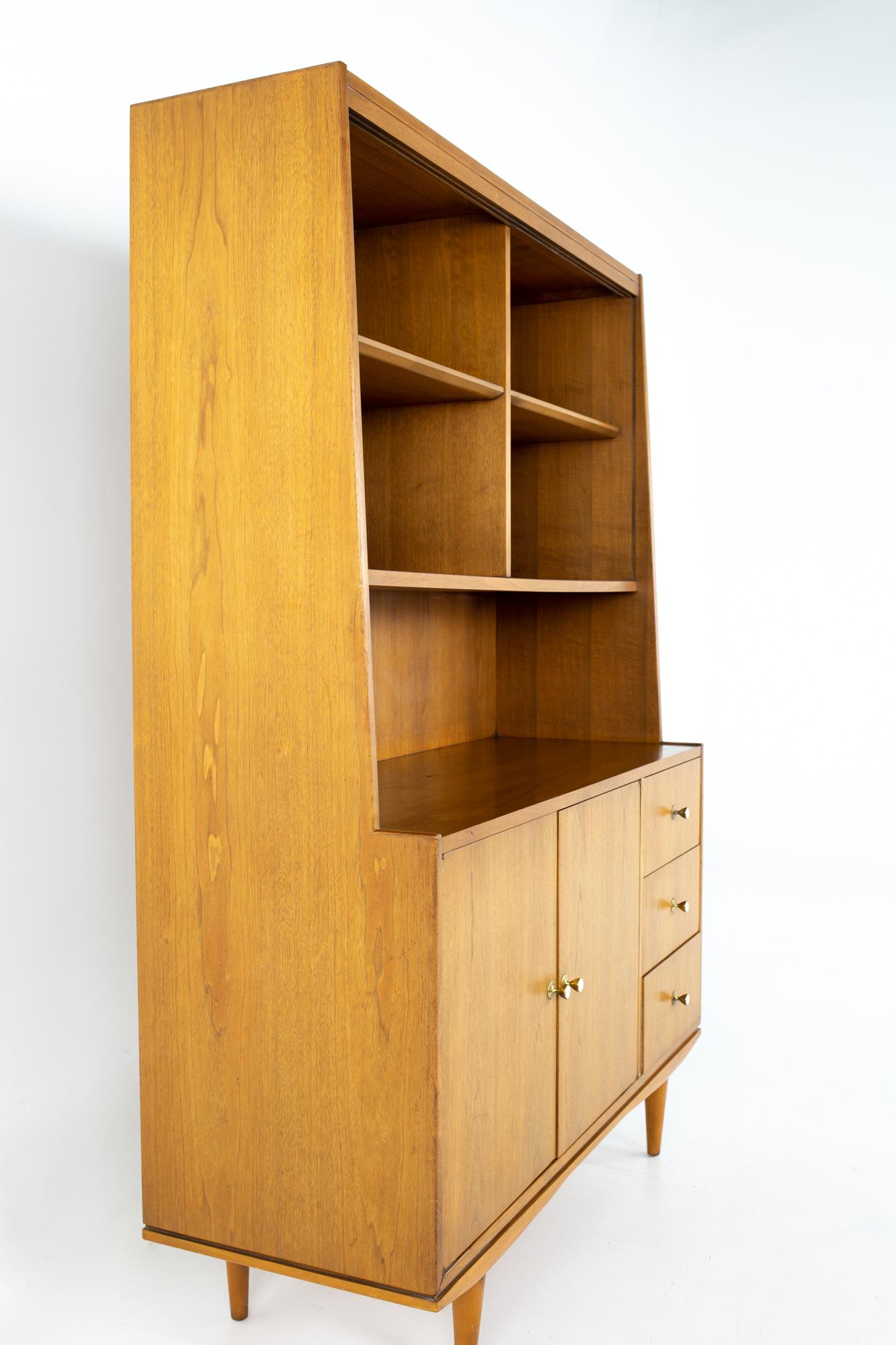 morganton furniture china cabinet