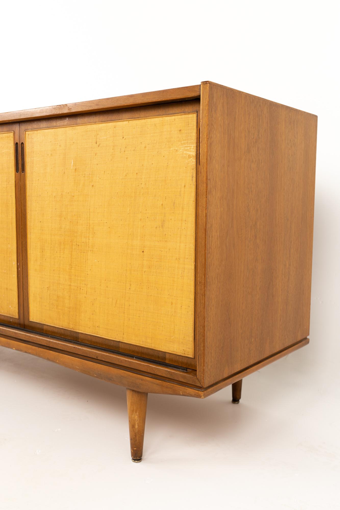 Morganton Midcentury Walnut and Cane Sideboard Buffet Credenza In Good Condition In Countryside, IL