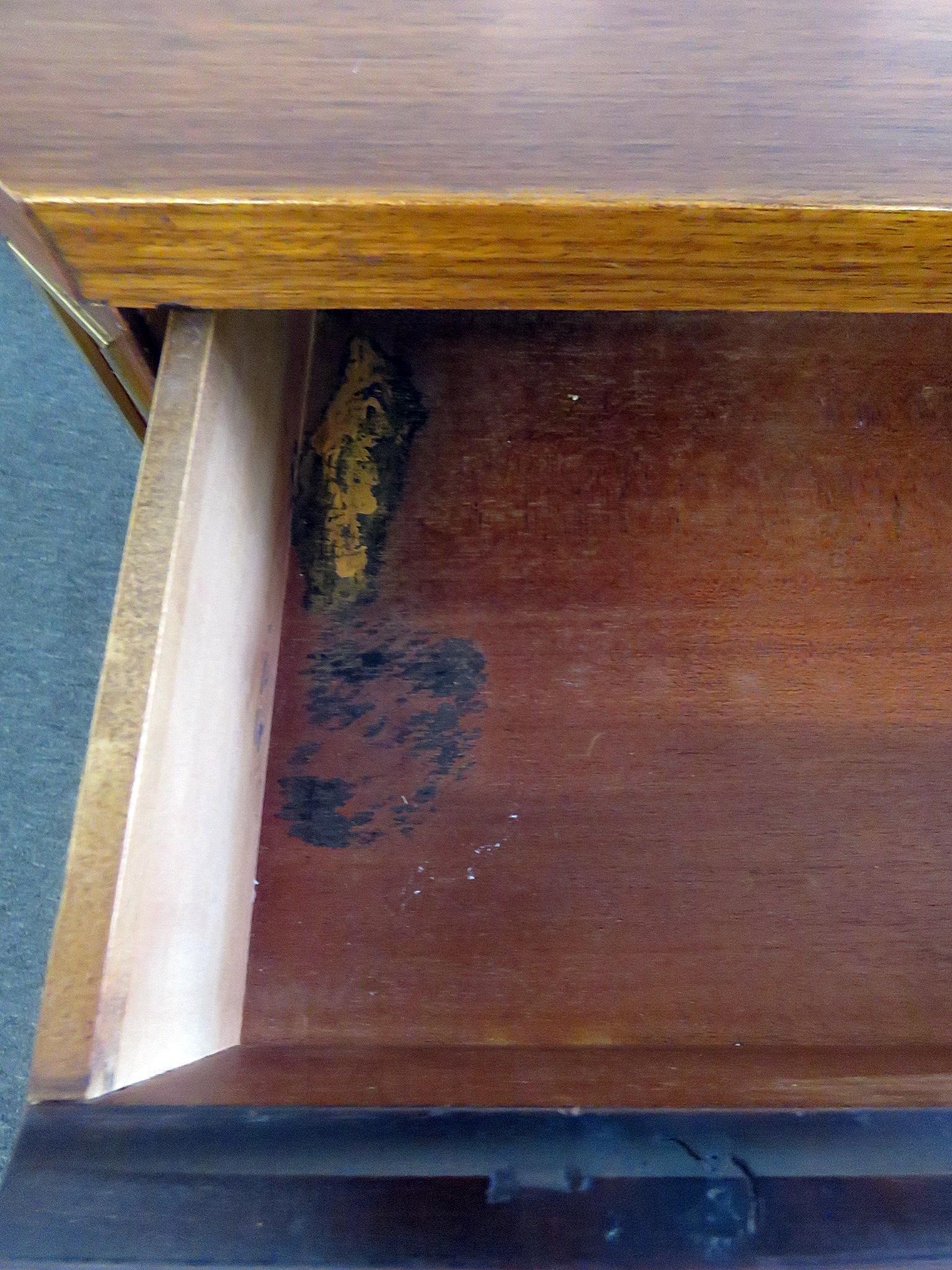 Morganton Regency Style Server 2