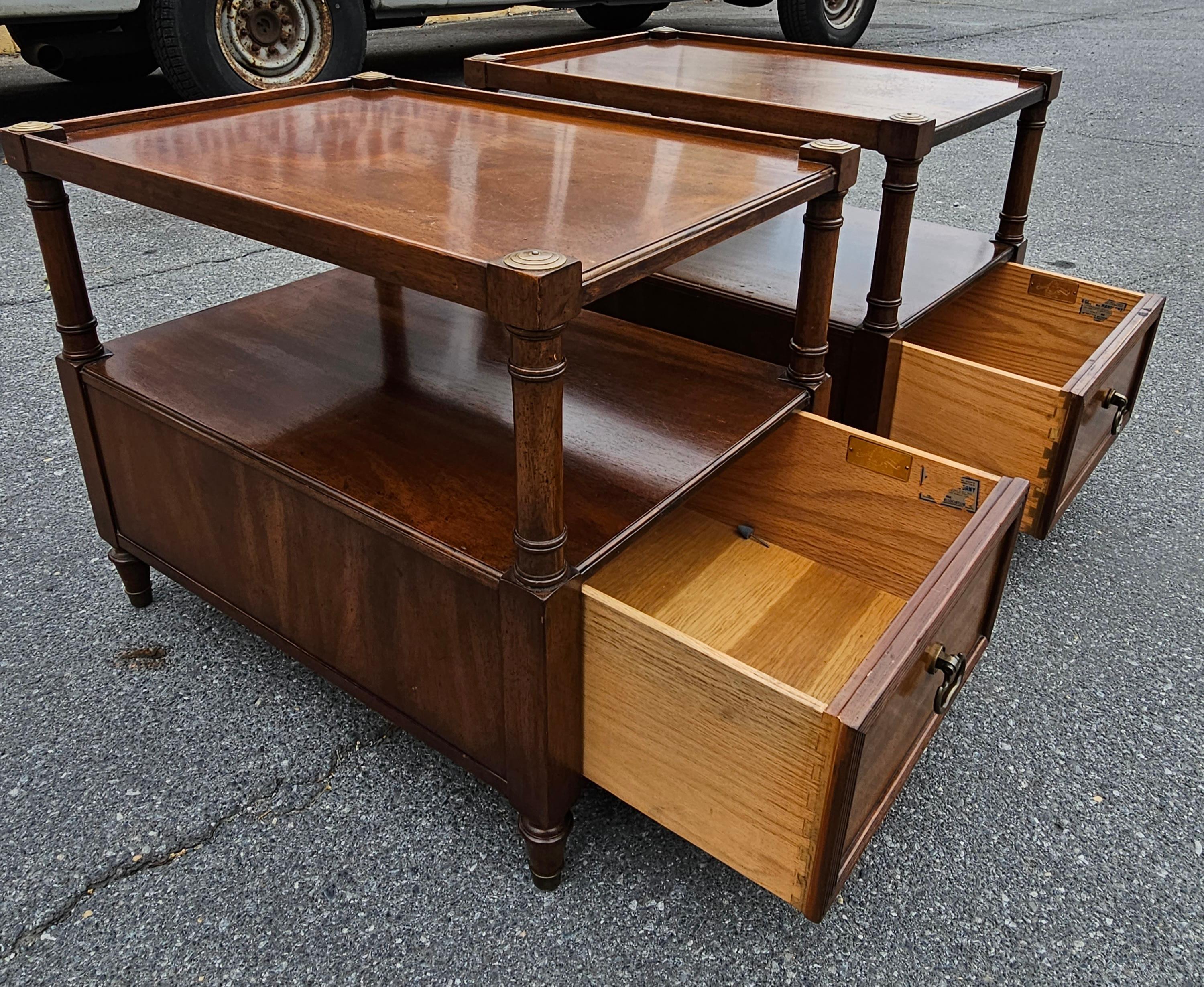 20th Century Morganton Tidewater Collection Genuine Mahogany Side Tables, Pair For Sale