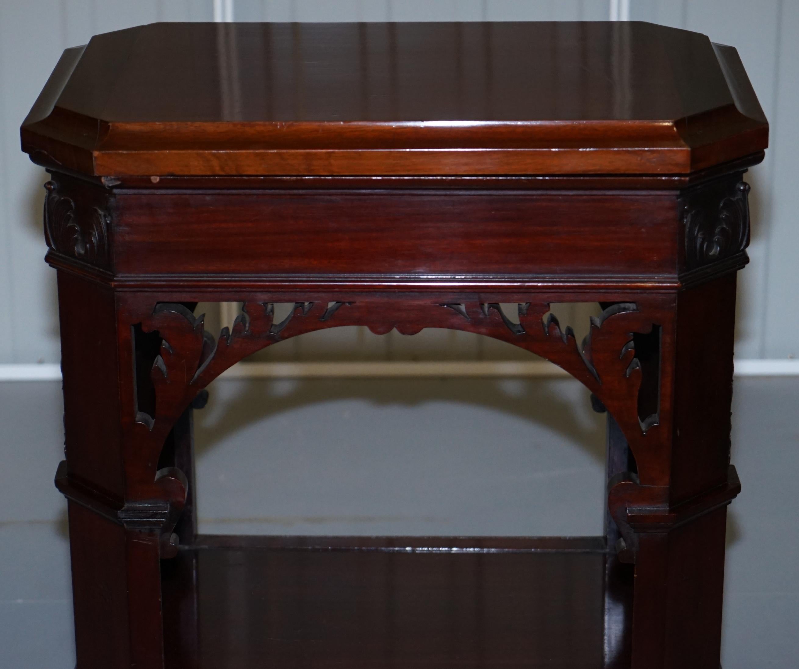 Morison & Co Edinburgh Chippendale circa 1840 Hardwood Revolving Display Stand 10