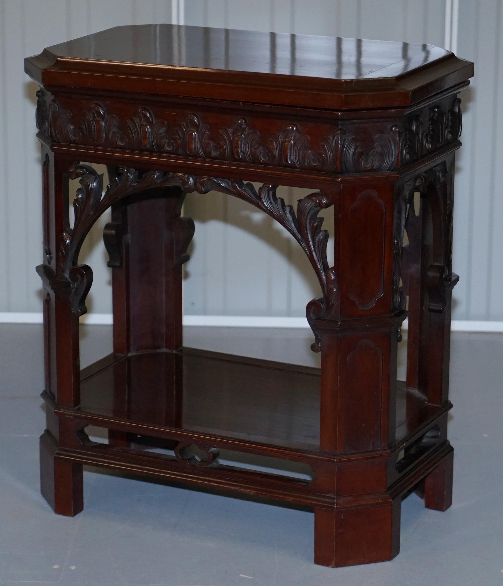 Scottish Morison & Co Edinburgh Chippendale circa 1840 Hardwood Revolving Display Stand