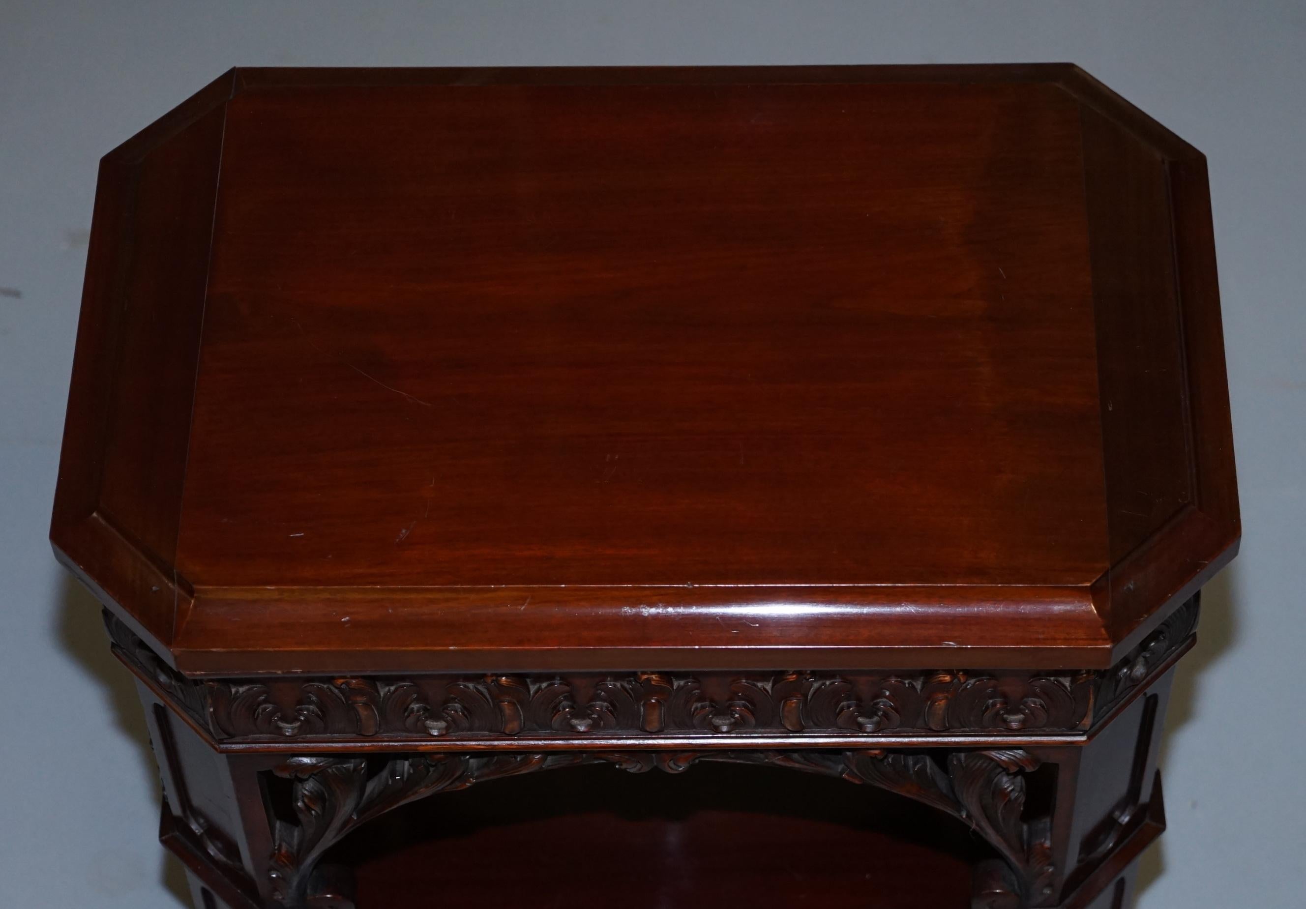 Hand-Crafted Morison & Co Edinburgh Chippendale circa 1840 Hardwood Revolving Display Stand