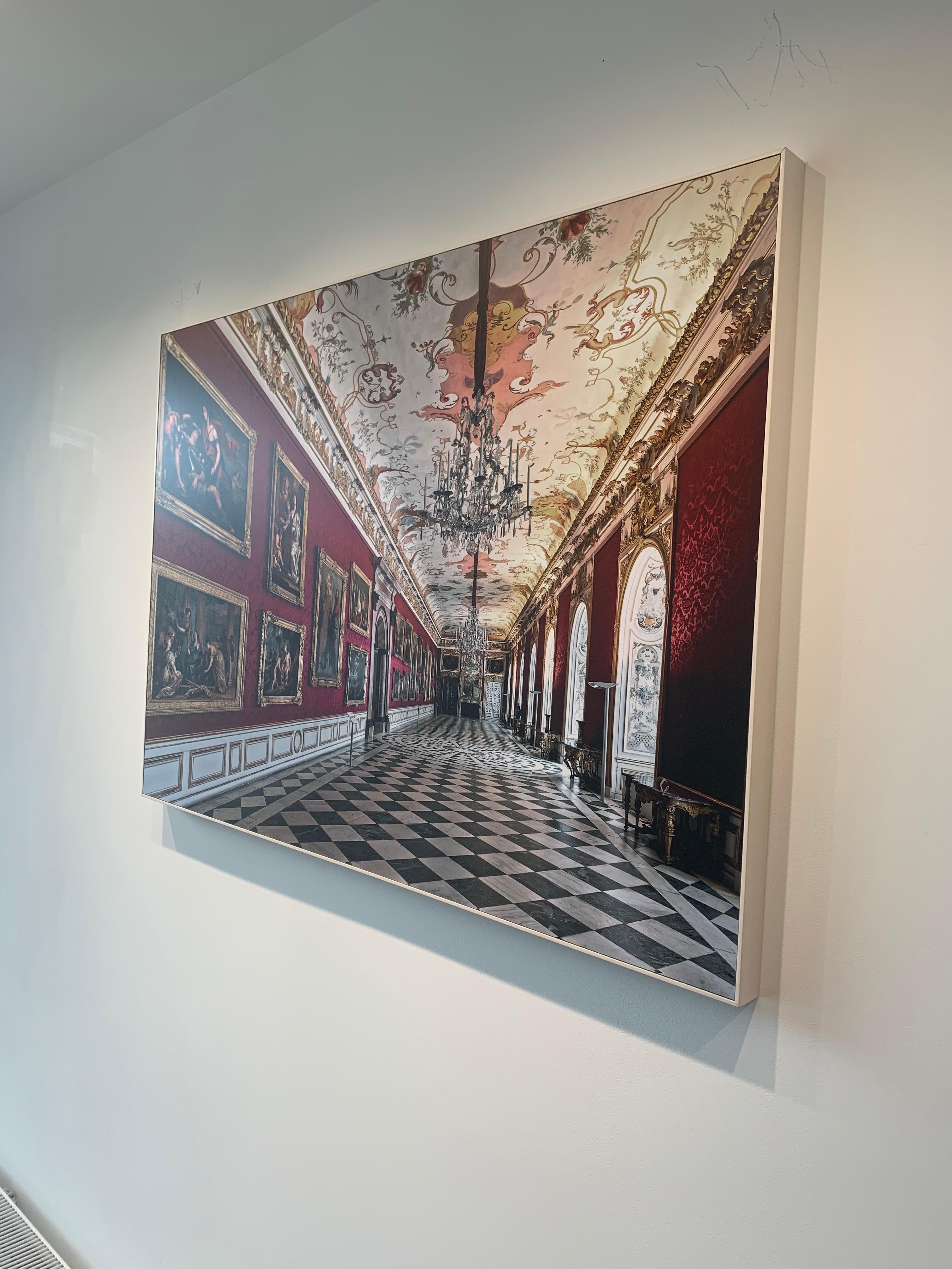Royal Red by Moritz Hormel contemporary photography of a palace interior For Sale 2