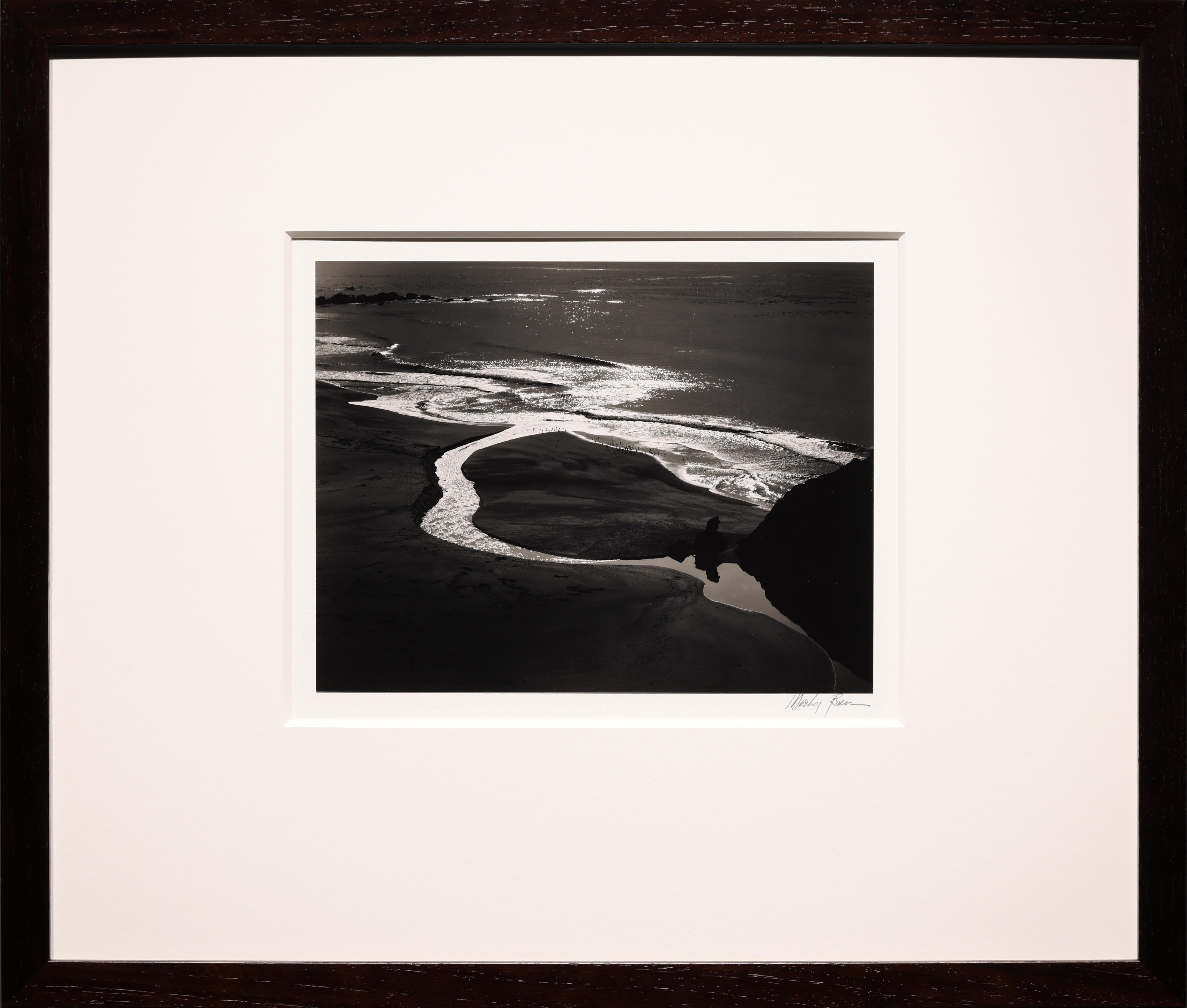 Little Sur - Photograph de Morley Baer