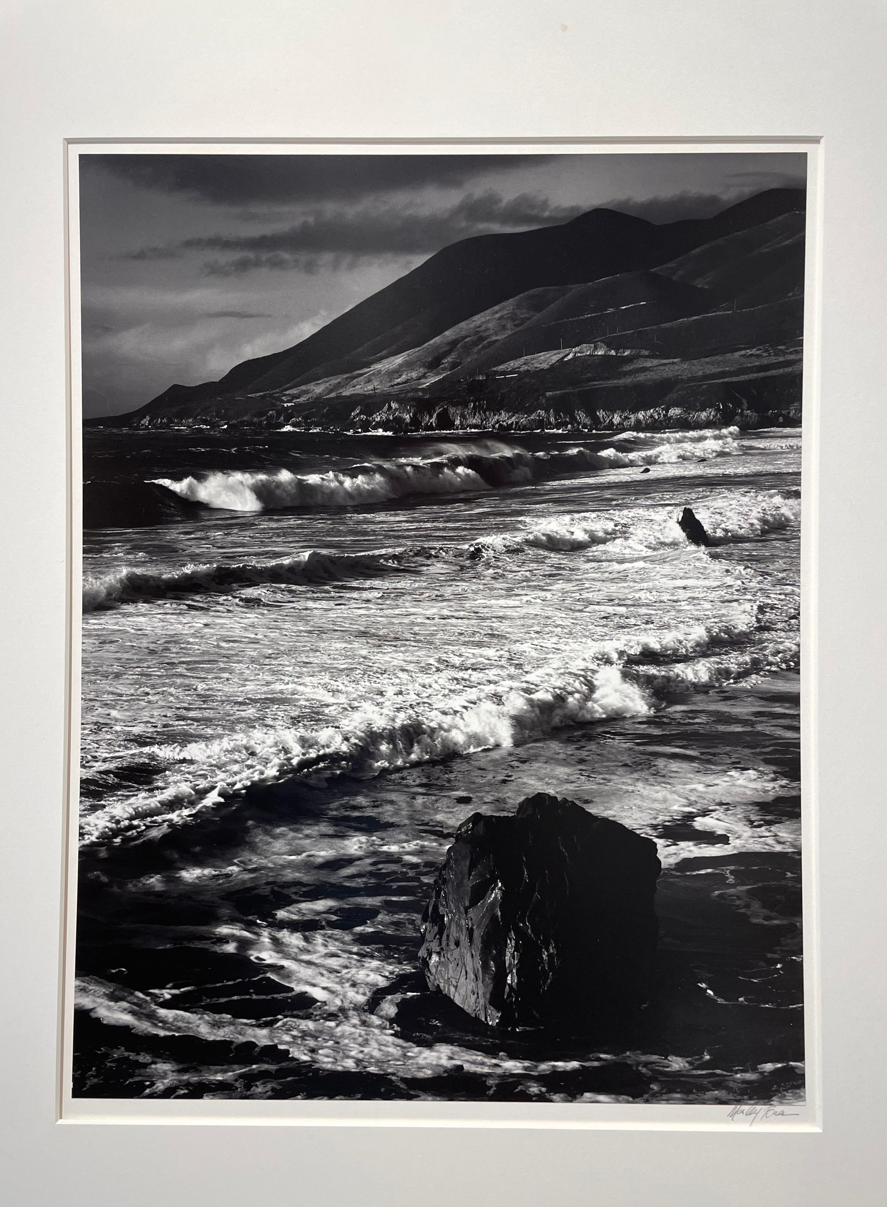 Surf d'hiver, Garrapata, Sur Coast, 1966 en vente 2