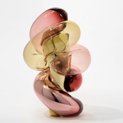 Morning Blush, Closer n. 95, un'opera d'arte in vetro rosa e oro di Markus Emilsson