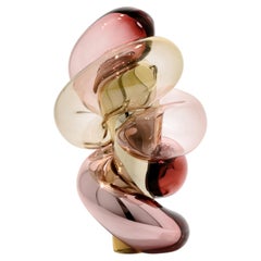 Morning Blush, Closer n. 95, un'opera d'arte in vetro rosa e oro di Markus Emilsson