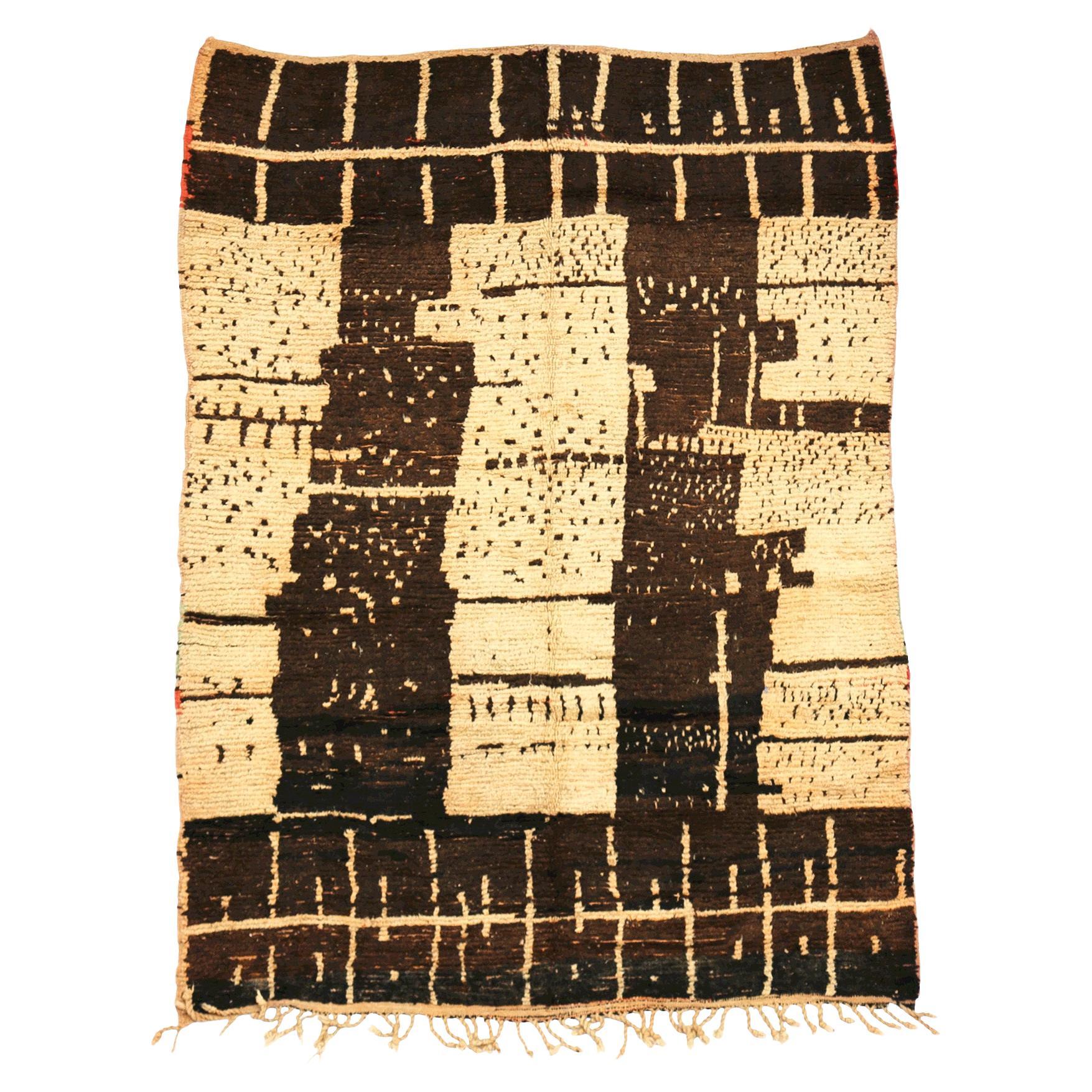 Moroсcan Biege and Brown Boujaad rug, Geometric Bohemian Shag Rug, In Stock For Sale