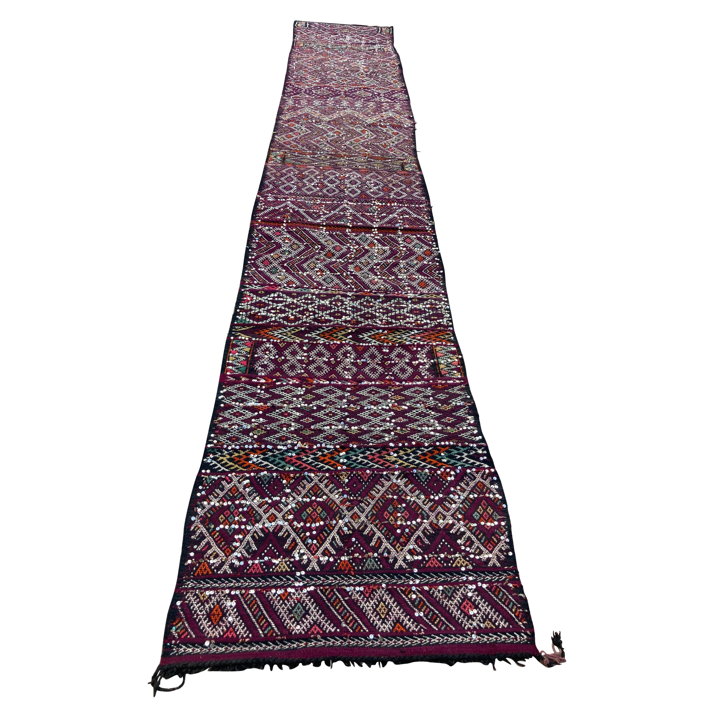 Tapis tribal marocain des années 1940 - Revêtement de sol en textile ethnique africain