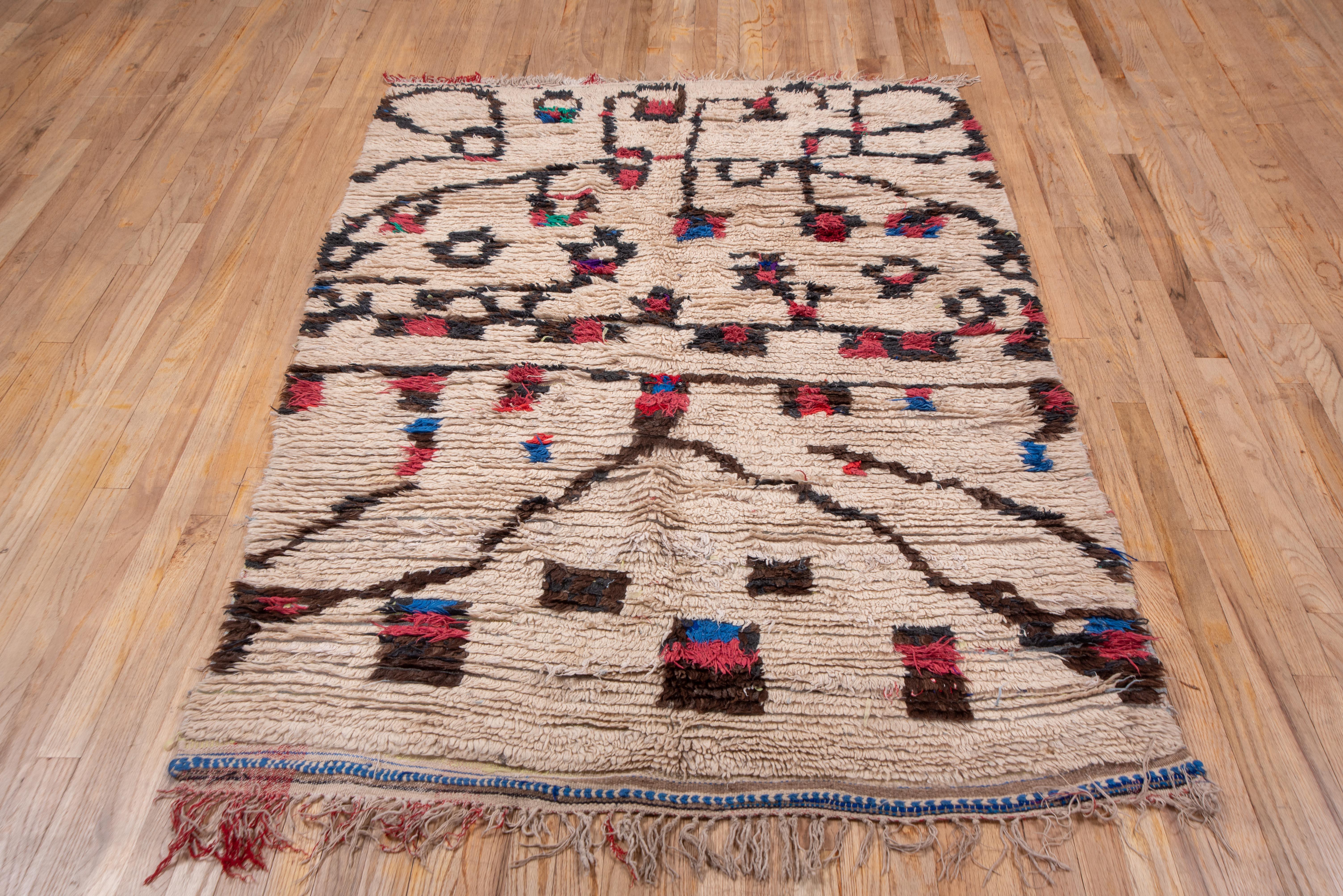 Wool Moroccan Allover Design 4.4 x 6.5 ft For Sale