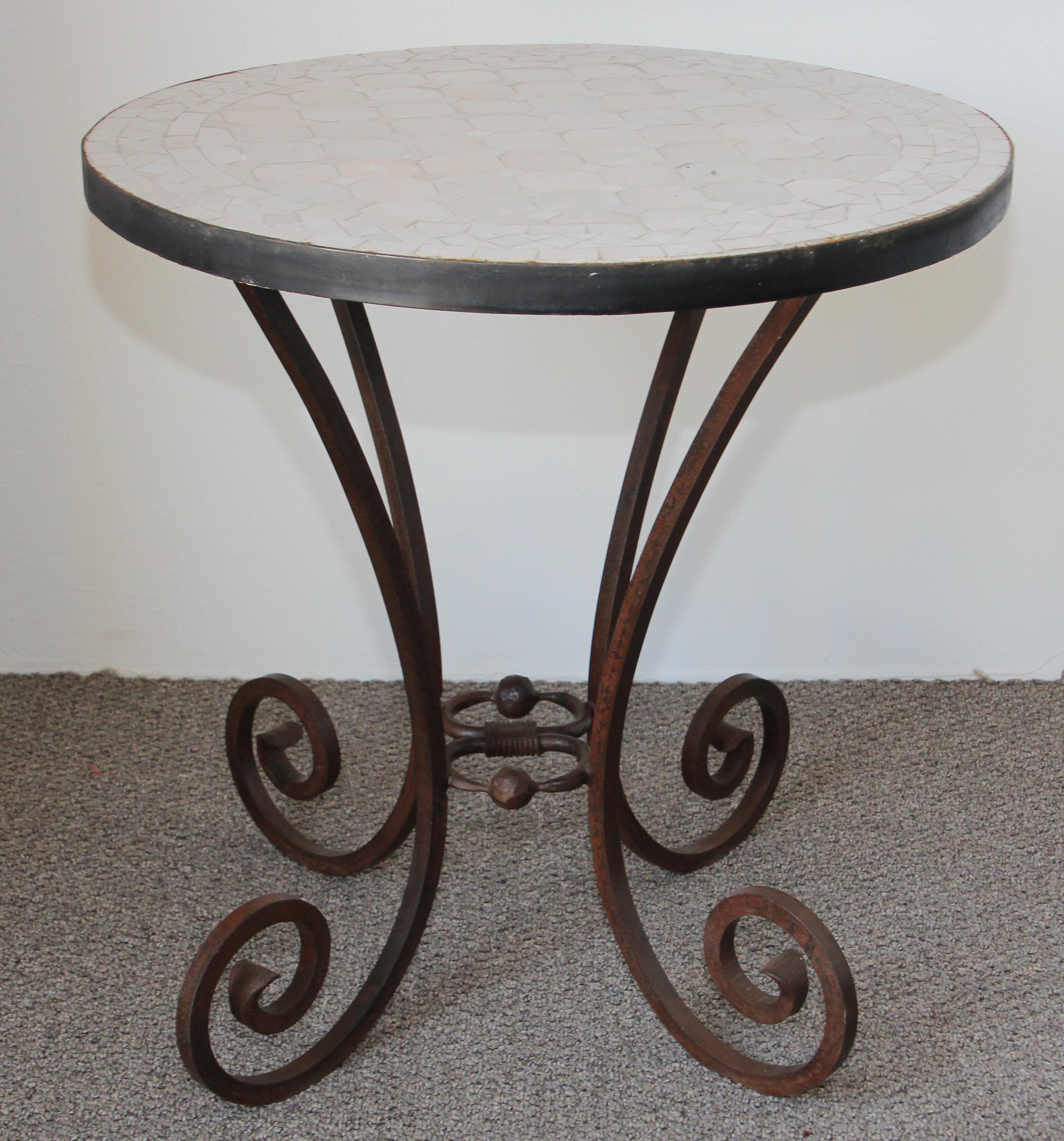Moroccan Antique White Color Mosaic Tile Side Table In Good Condition In Moreno Valley, CA