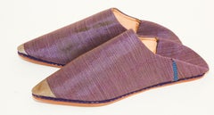Moroccan Babouches Silk Slippers from Marrakech Pointed Flat Mules Purple