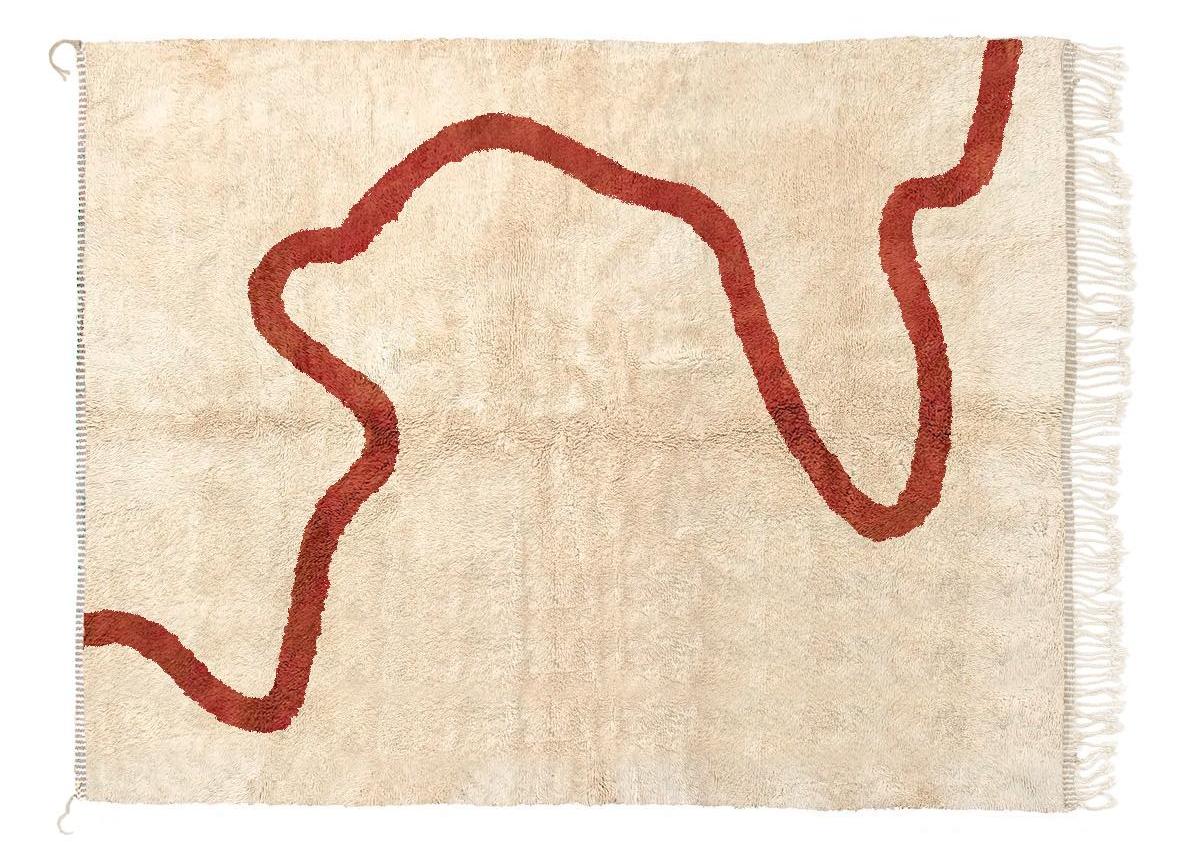 Creamos exclusivamente alfombras personalizadas e individuales para ti. Esto significa que no producimos artículos innecesarios y que damos prioridad al respeto de la naturaleza.

Las alfombras Beni Mrirt están hechas con lana de oveja 100% suave y