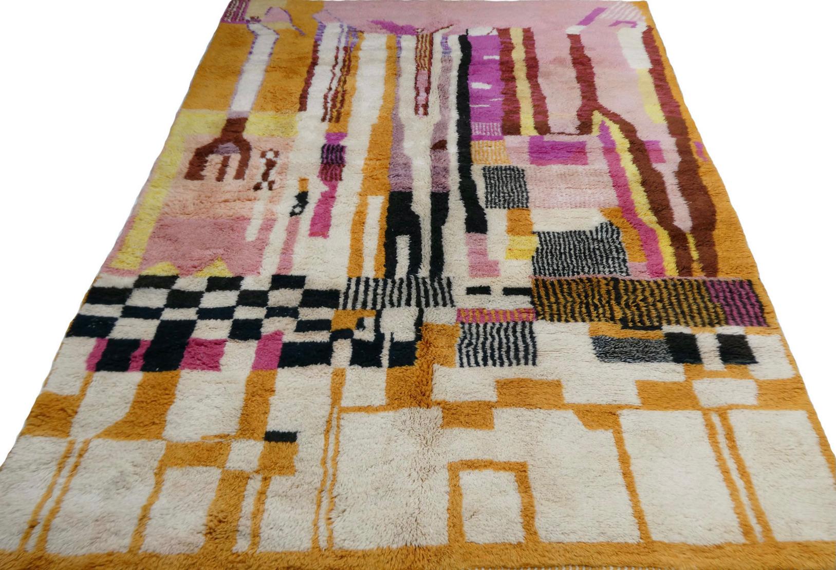 Marokkanischer Beni Mrirt-Teppich 7'3 x 10'2 (Ende des 20. Jahrhunderts) im Angebot
