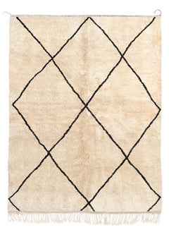 Moroccan Beni Mrirt rug 8’x10’, Black and White Diamond Pattern Rug, Custom-Made