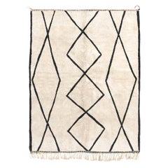 Moroccan Beni Mrirt rug 8’x10’, Black Diamond Pattern Shag rug, Custom-Made