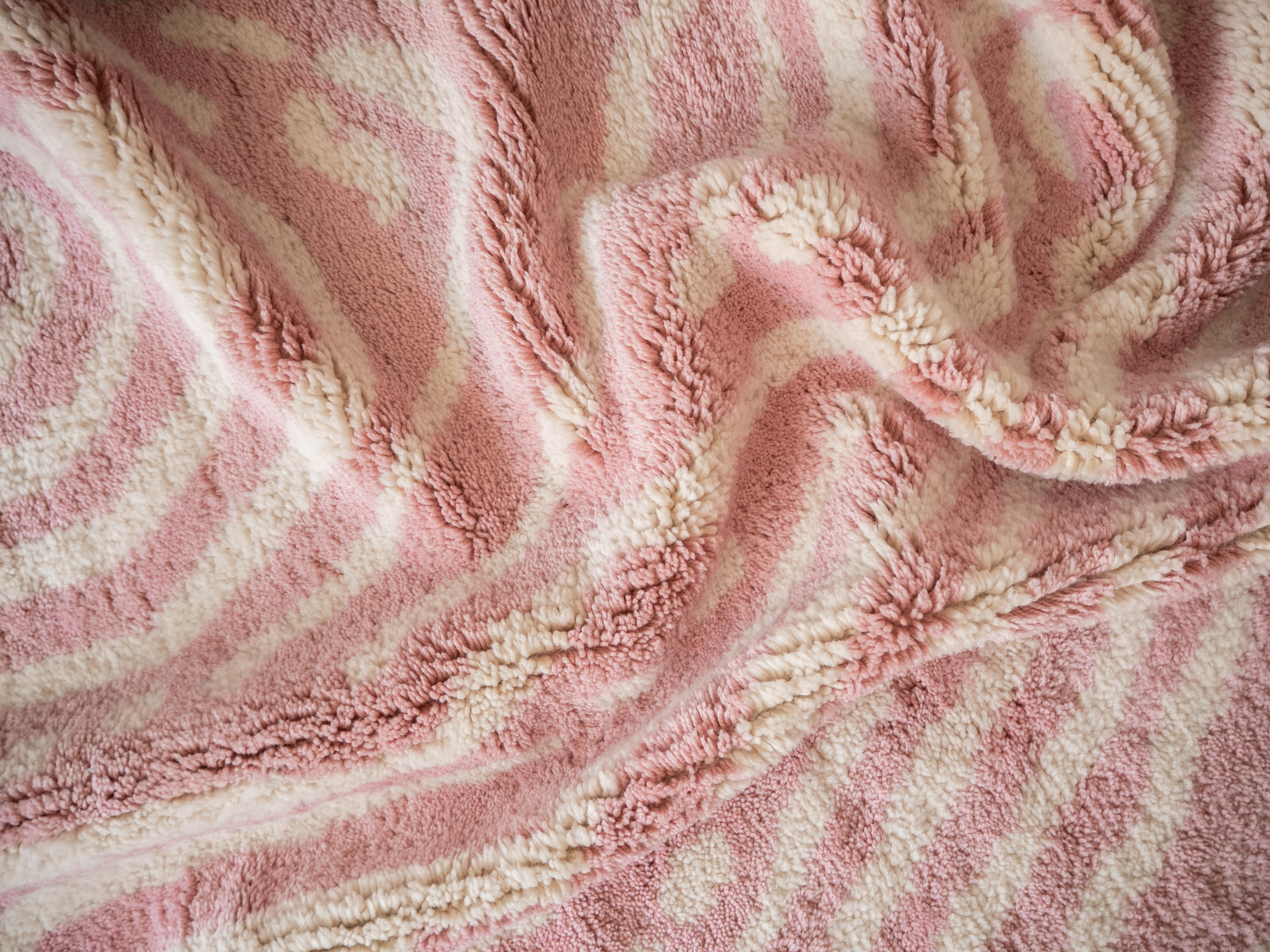 Mid-Century Modern Moroccan Beni Mrirt rug 8'x10' Modern Ornament Dusty Pink Color rug, Custom-made For Sale