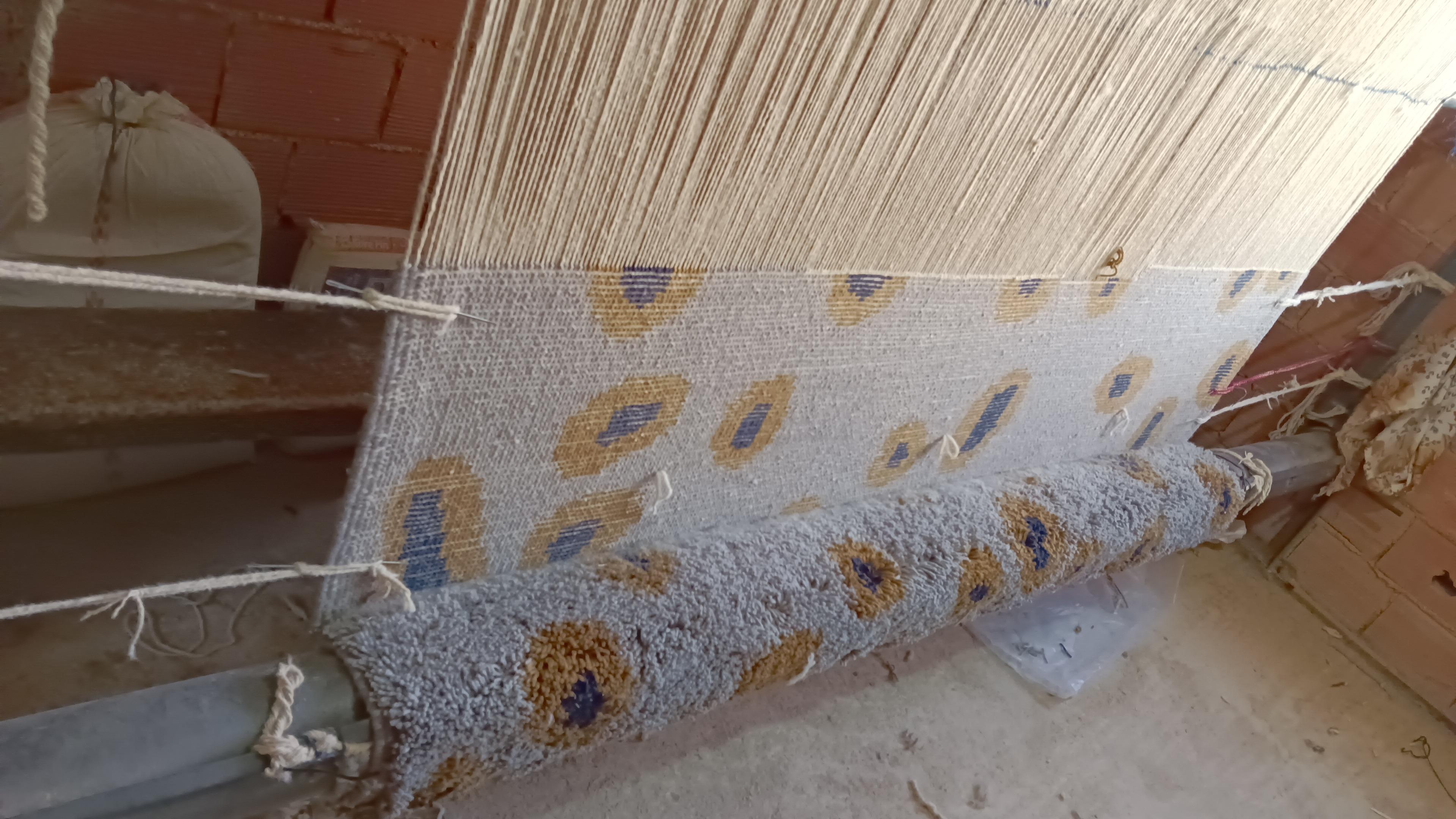 Marokkanischer Beni Mrirt Teppich 9'x12', Blasenornament Grauer Teppich, maßgefertigt im Angebot 2