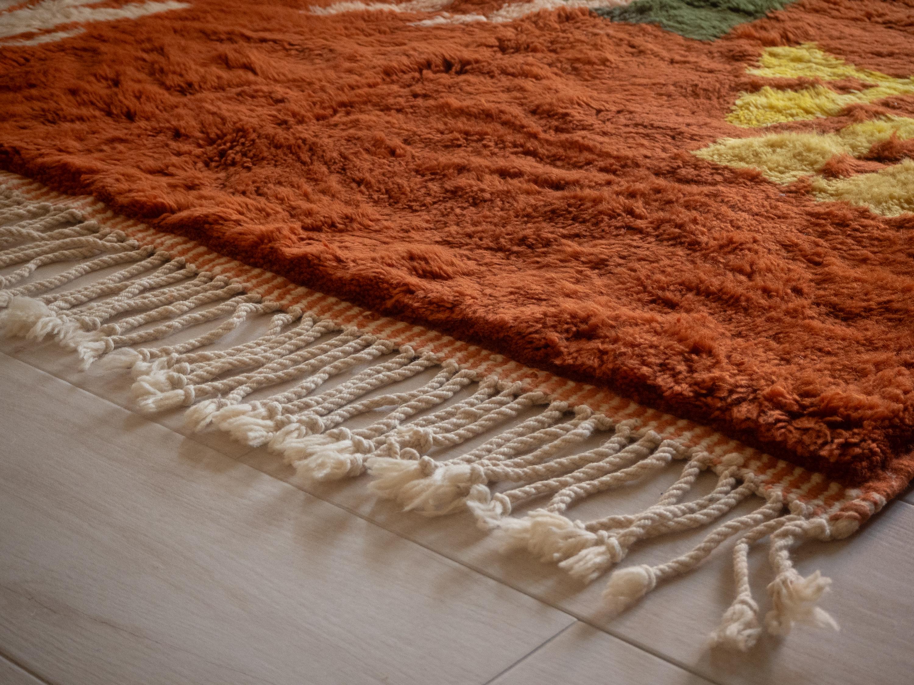 Marokkanischer Beni Mrirt-Teppich, Art-Déco-Muster Berberteppich, maßgefertigt (Art déco) im Angebot
