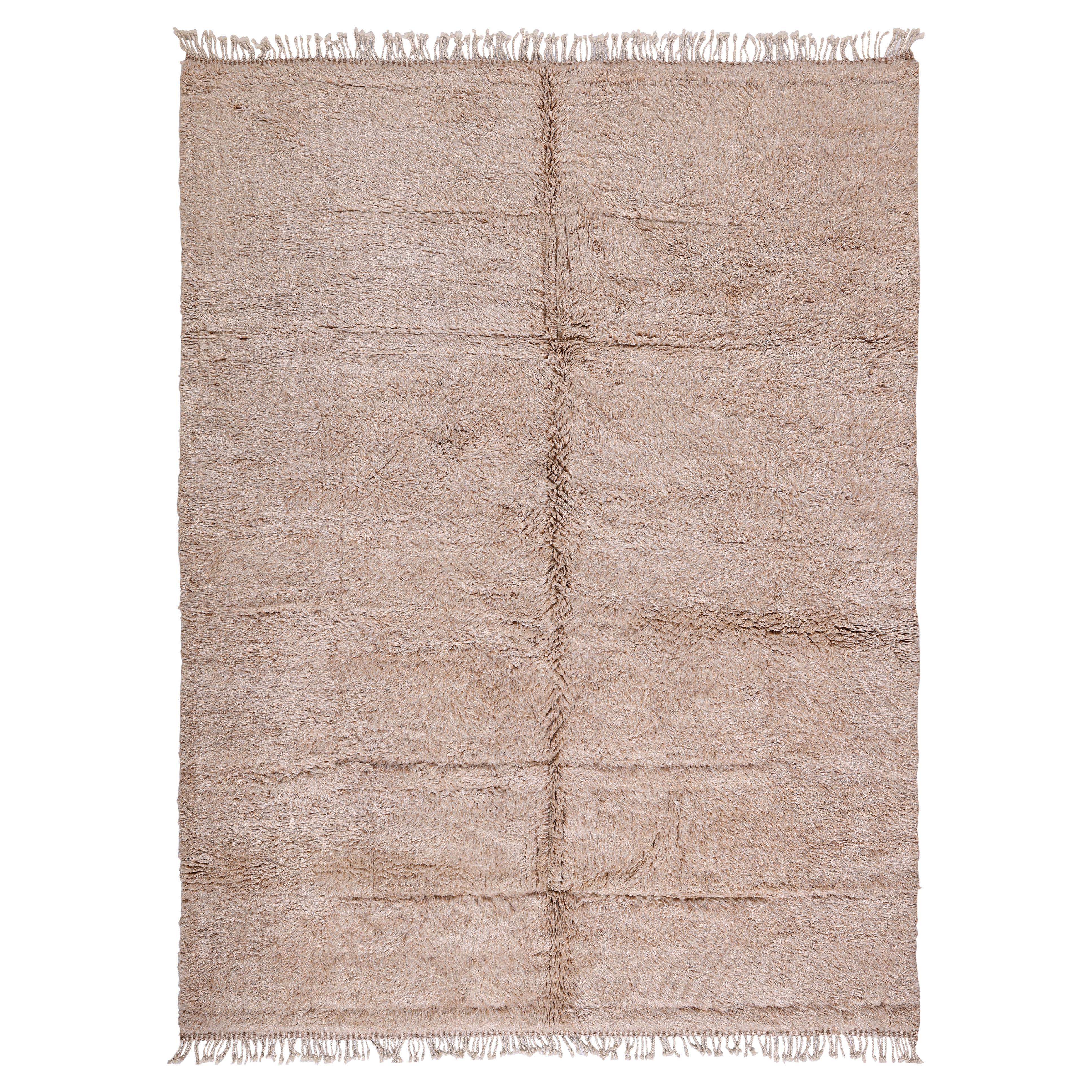 Tappeto marocchino Beni Mrirt - Lana annodata a mano a pelo alto in beige neutro
