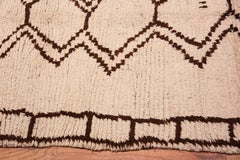 Tappeto berbero marocchino Beni Ourain. Dimensioni: 4 ft 3 in x 8 ft