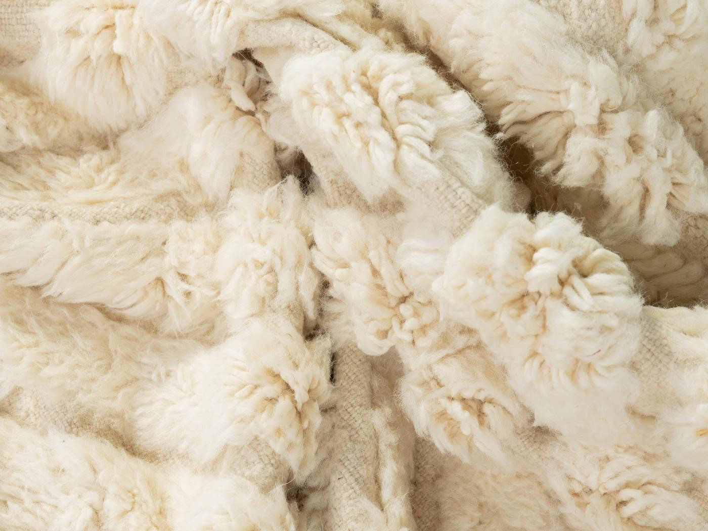 Marokkanischer Berberteppich Beni Ourain aus 100 % Wolle, handgefertigt im Angebot 1